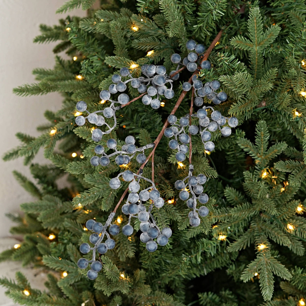 24in Spray-Blue Mountain Berry