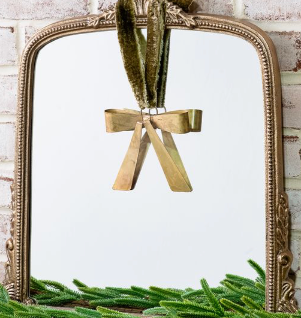 5.5" METAL BOW HANGER