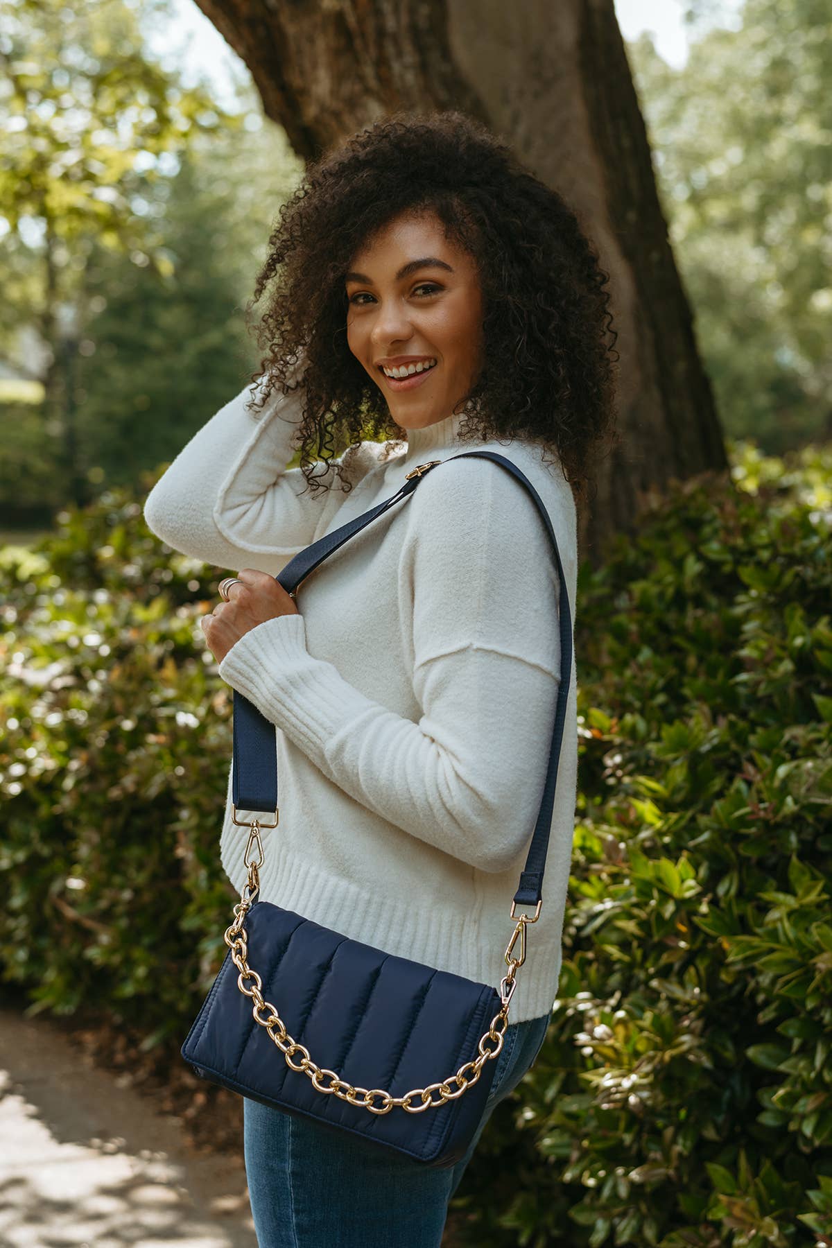 Lala Quilted Chain Crossbody: Black
