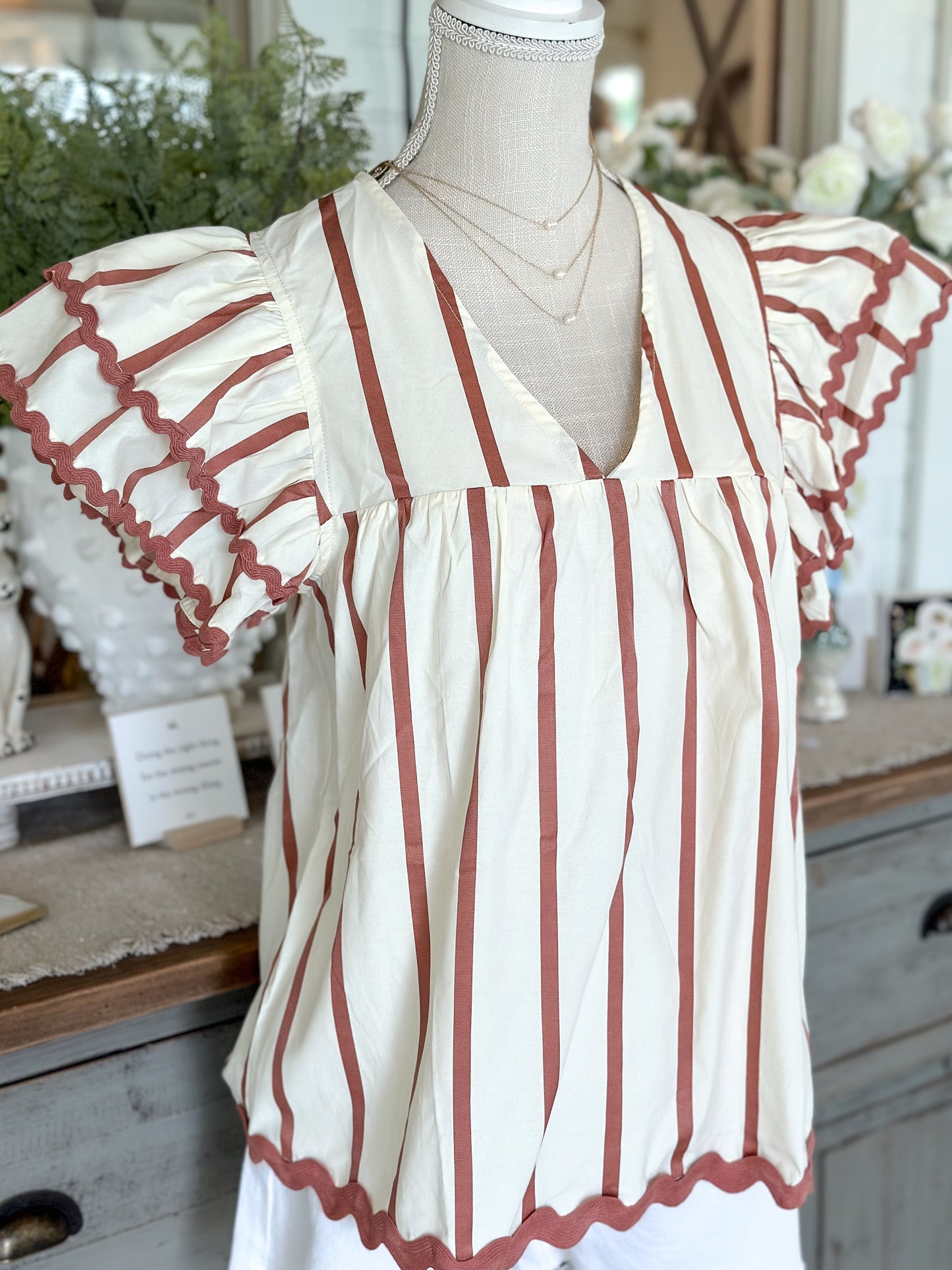 Rust Stripe v-neck w/ric rac trim