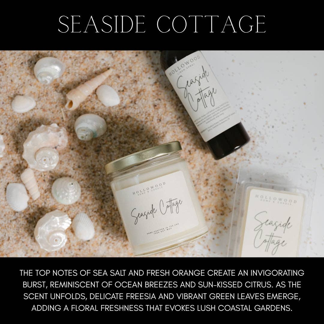 SEASIDE COTTAGE 8 OZ CANDLE: 8 Oz