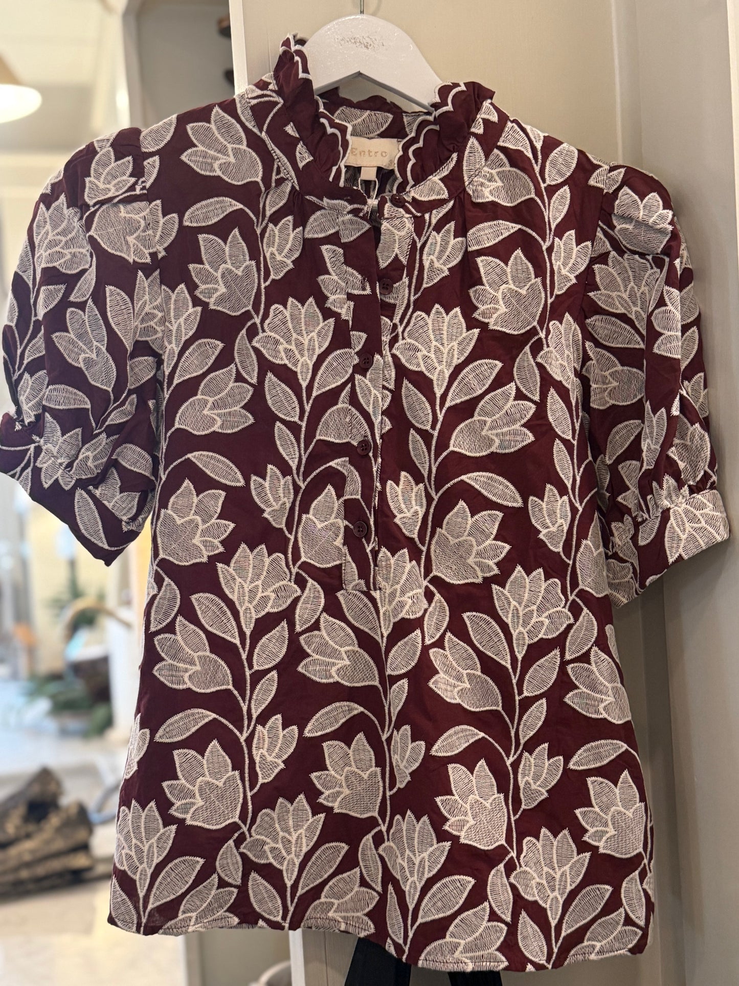 Scallop Edge Botanical Embroidered Top