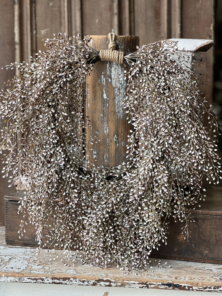 Little Luna Hanging Wreath 24"