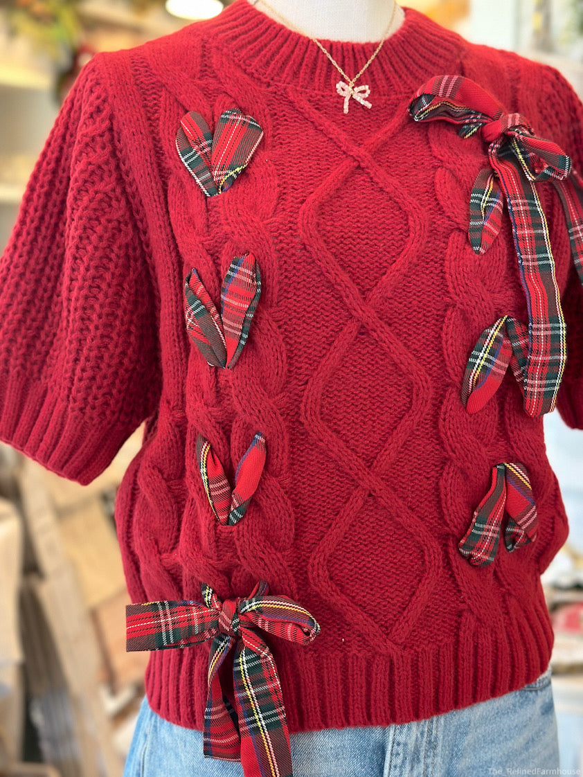 Red/Plaid Solid short sleeve cable knit sweater