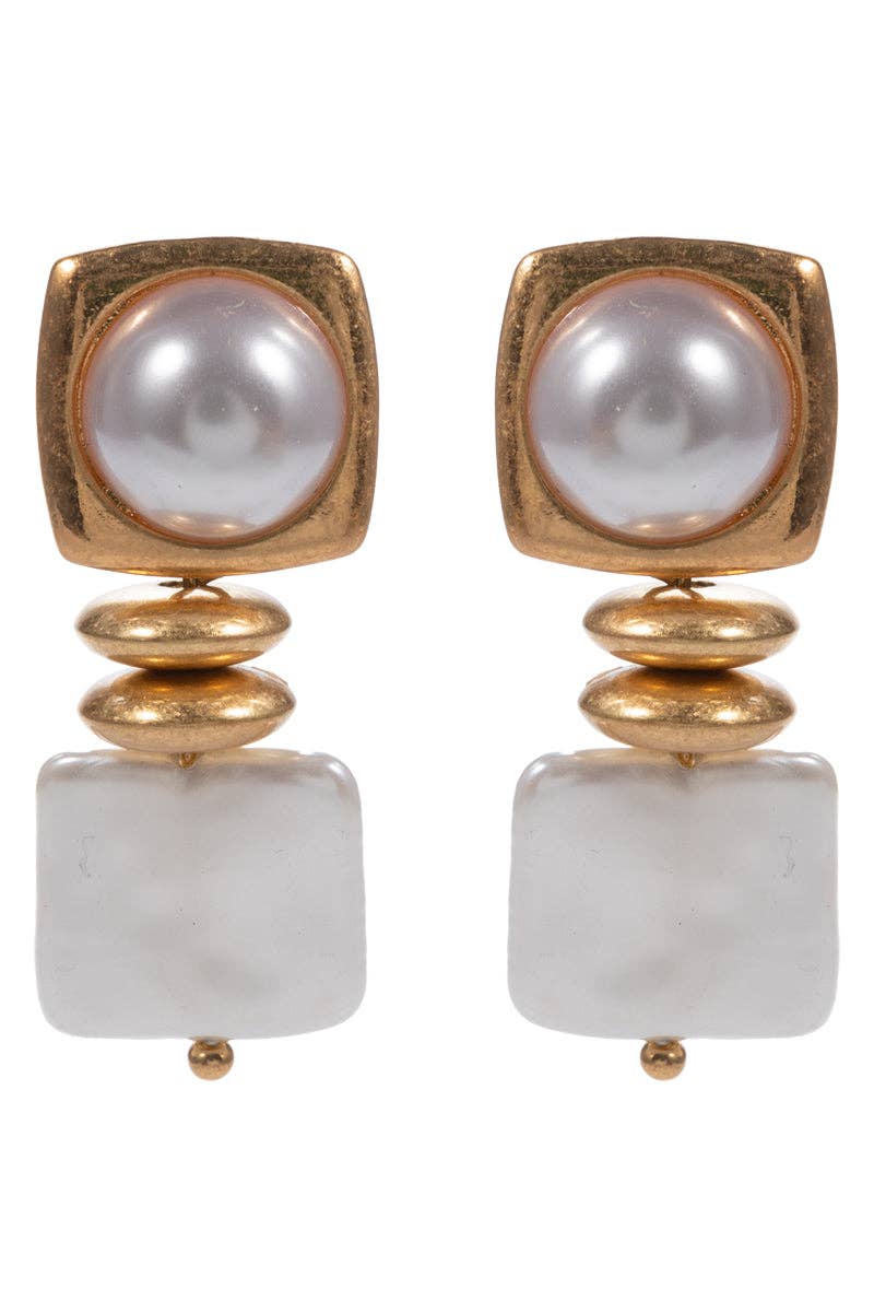Gold Circle Hammered and Pearl 1.5" Earring