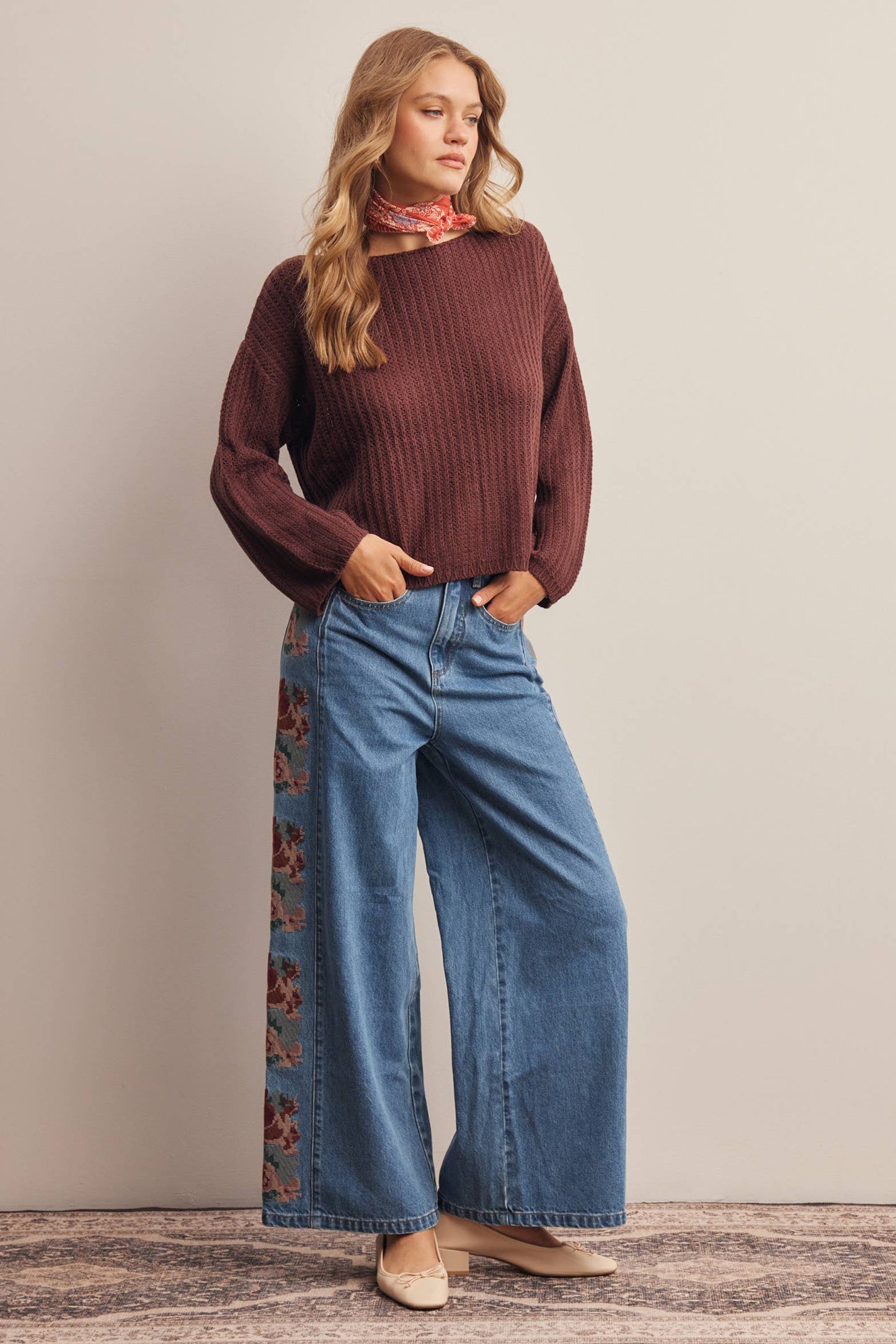 Floral Embroidered Wide Leg Jeans FP0026: Washed Denim, Contemporary, S