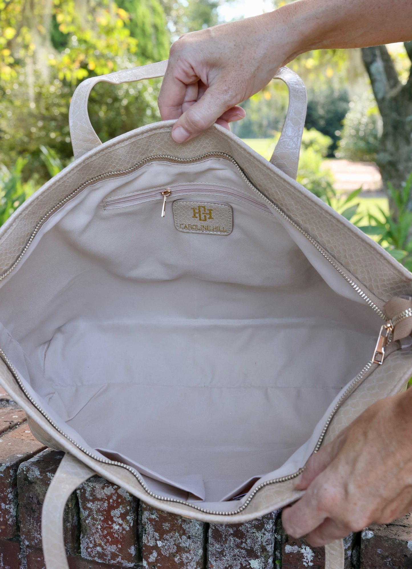 Daniela Large Tote | Tan