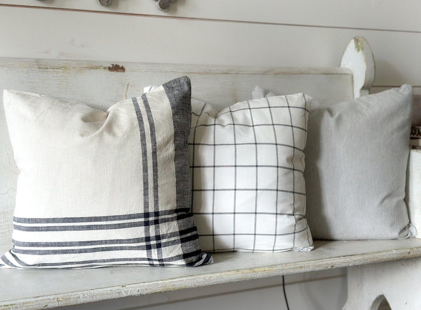 18"Side Stripe Pillow