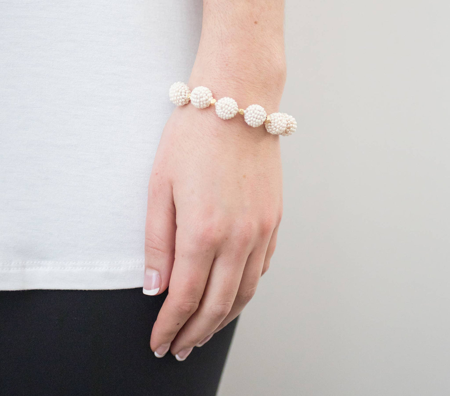 Luxe Globe Bracelet - Cream