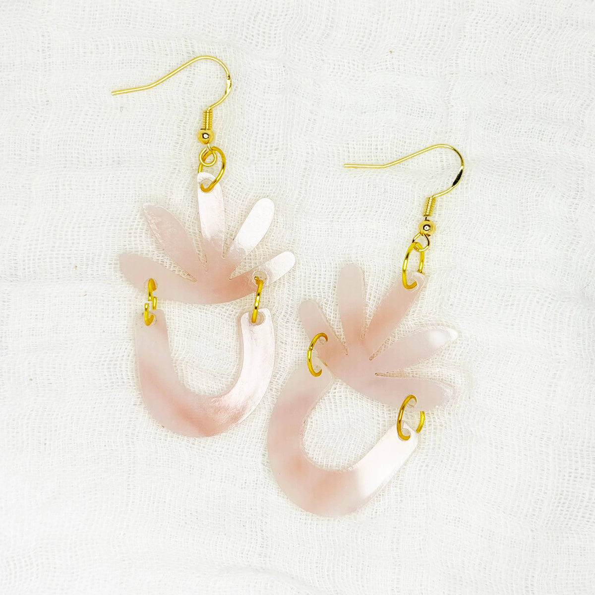 Bloom Earrings: Blush