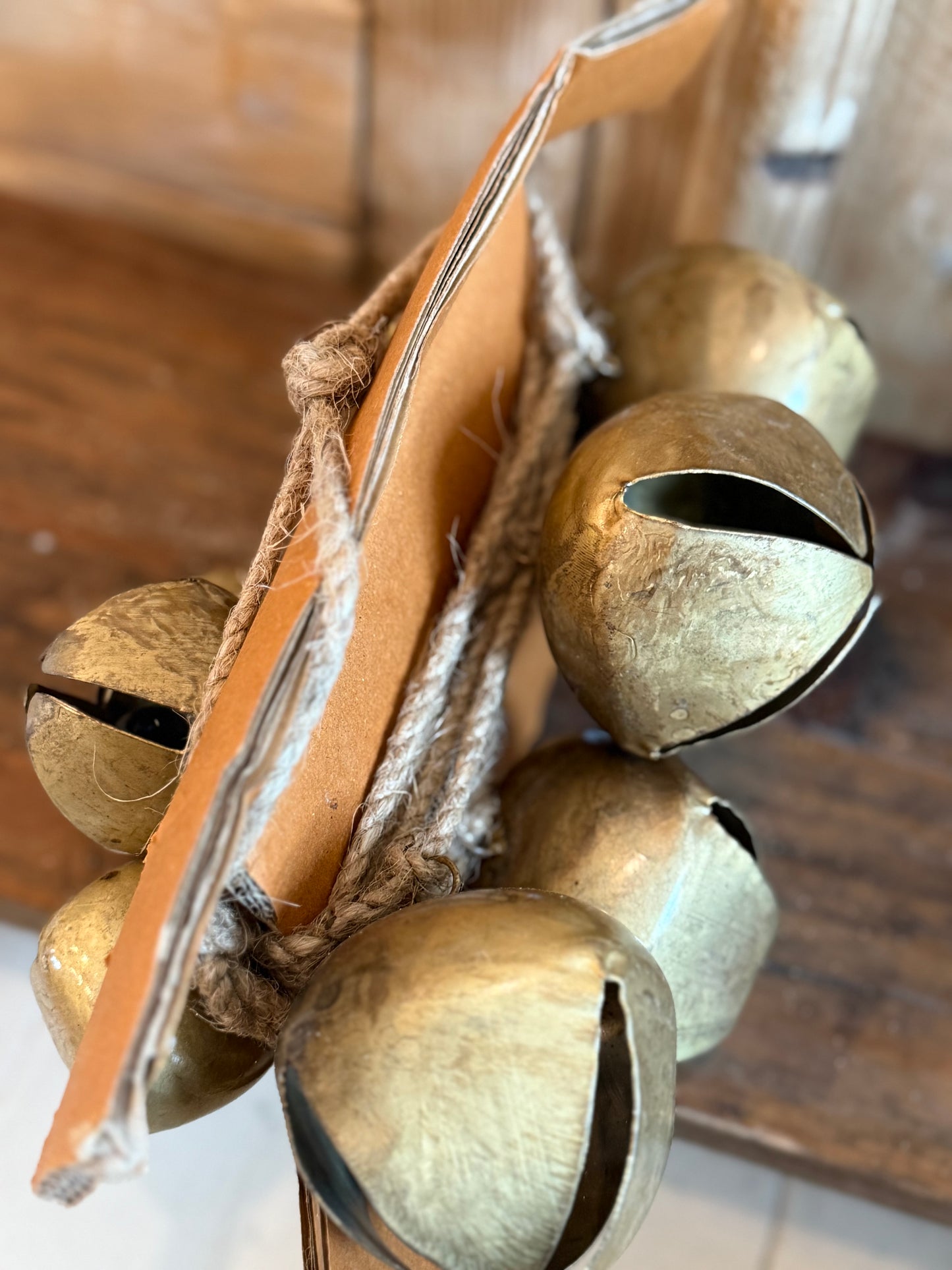 Metal Jingle Bell Garland