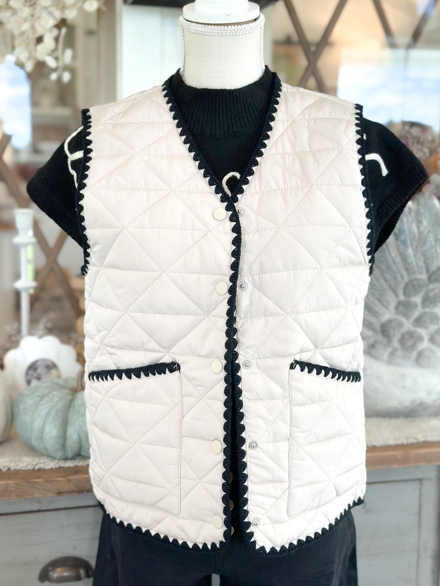 Quilted Cream Vest With Black Trim