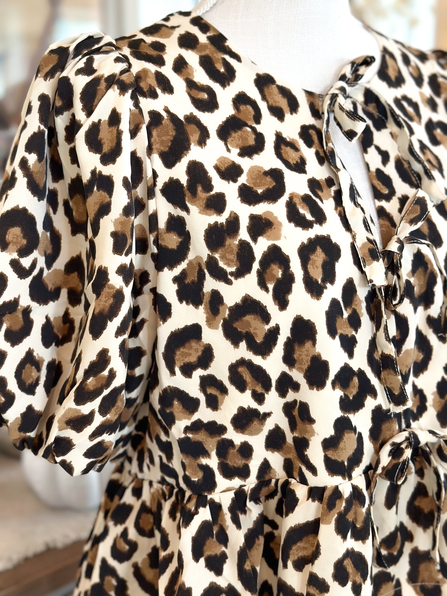 Leopard Print Bubble Sleeve Top