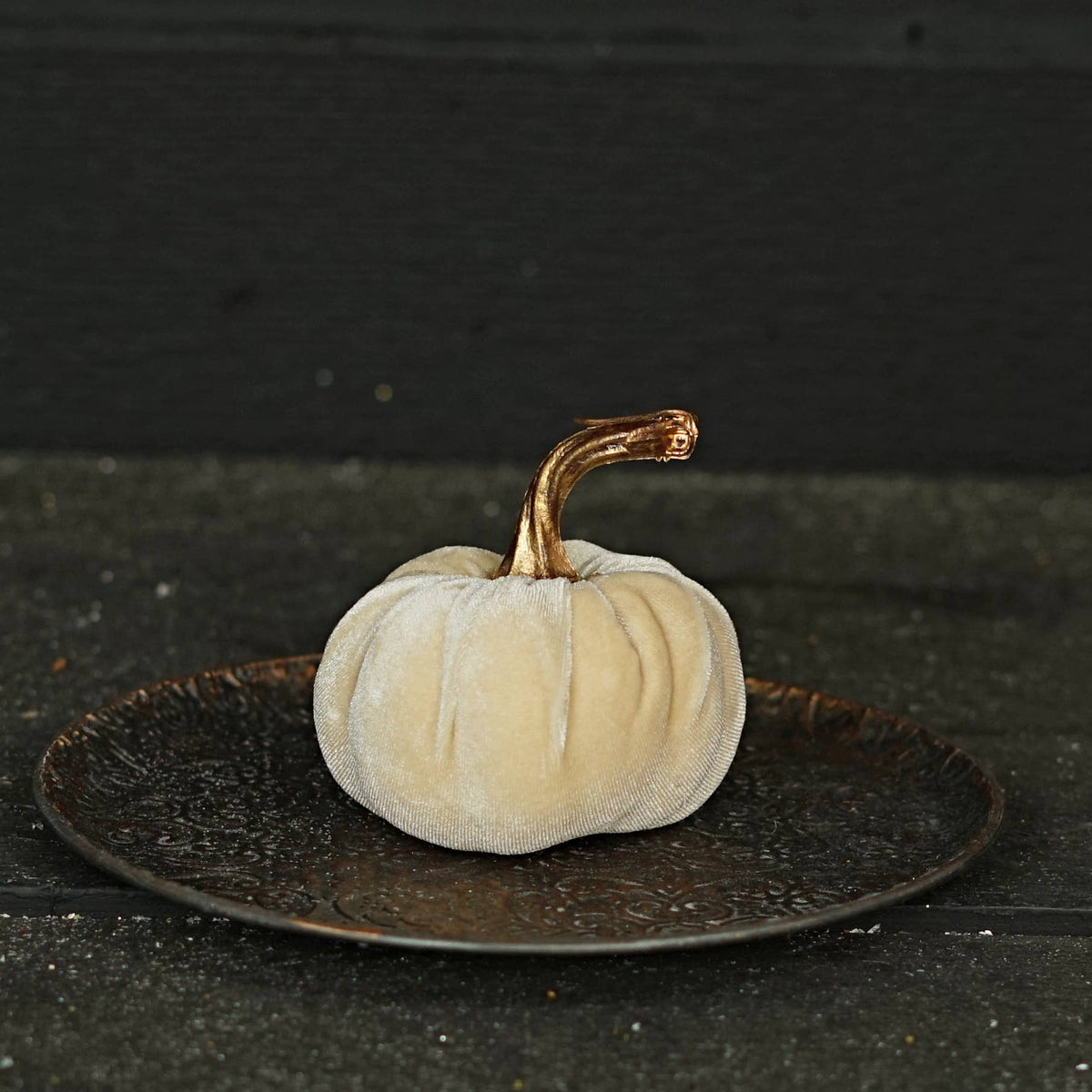 4in Velvet Pumpkin w.Golden Stem-Champaign