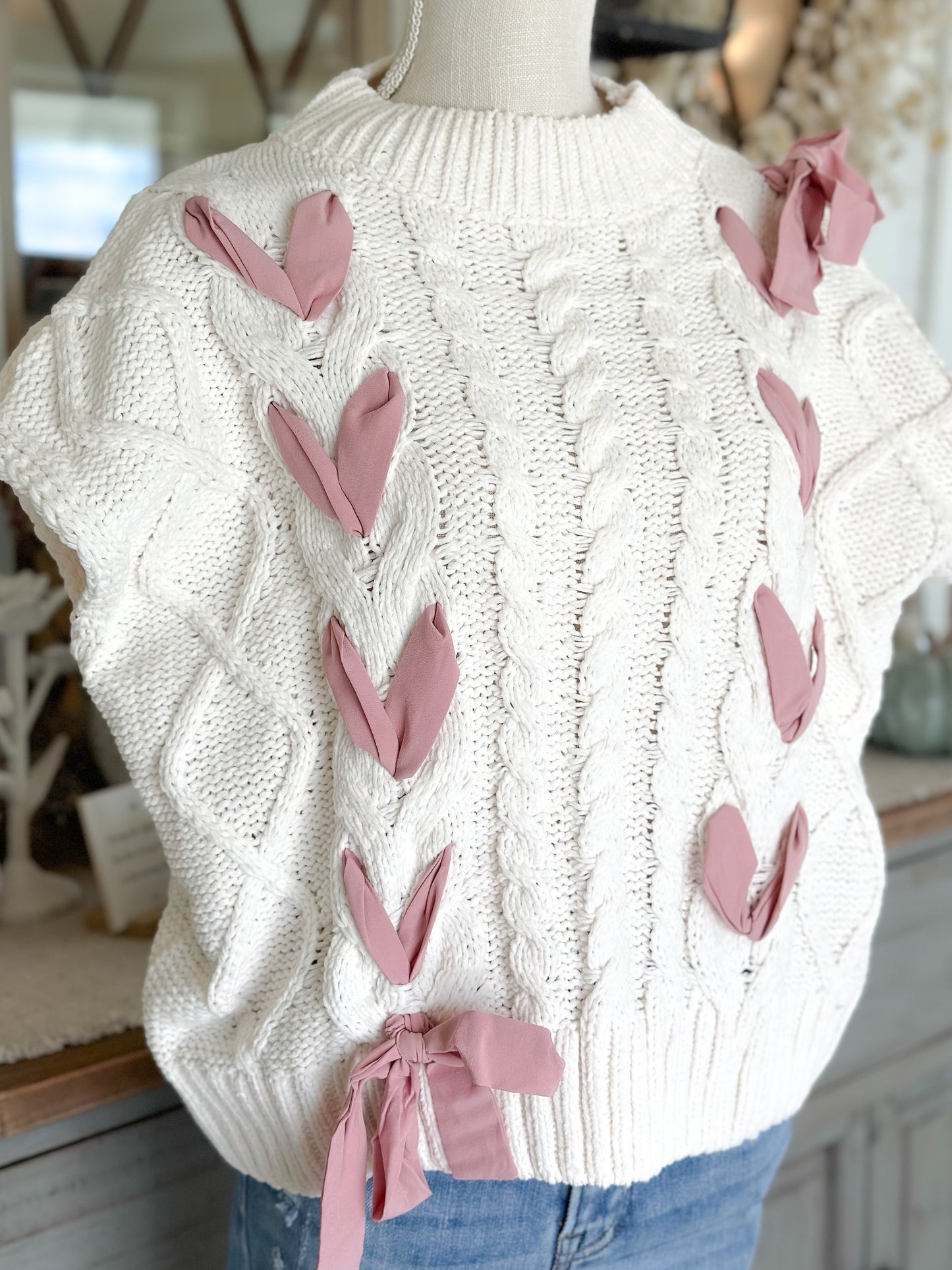 Cream Cable Knit Short Sleeve w/Pink Bow Detail