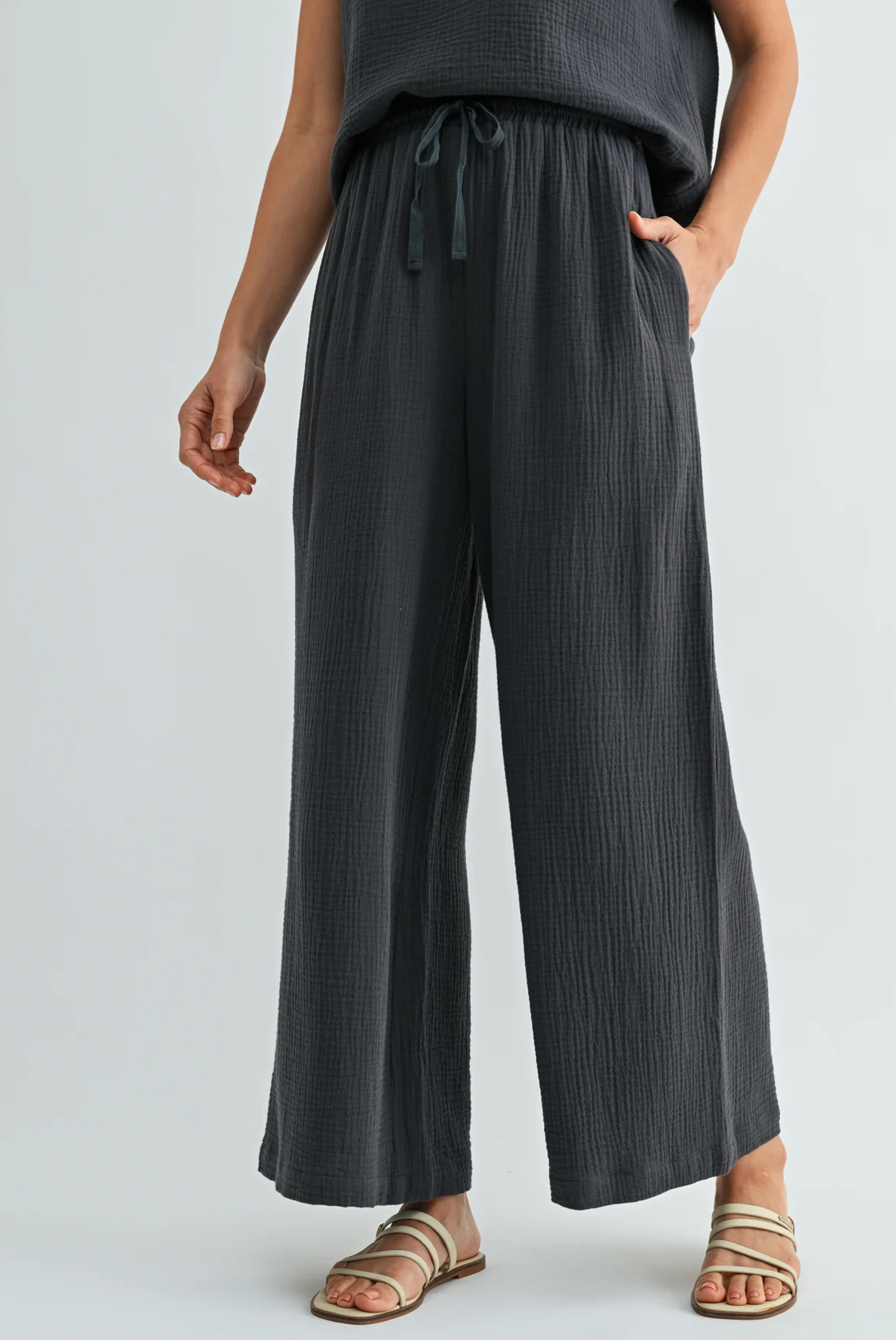 Charcoal Breeze Set