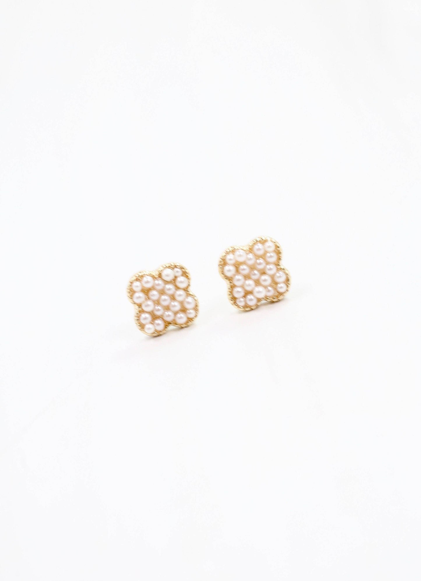 Jackee Pearl Clover Earring Ivory