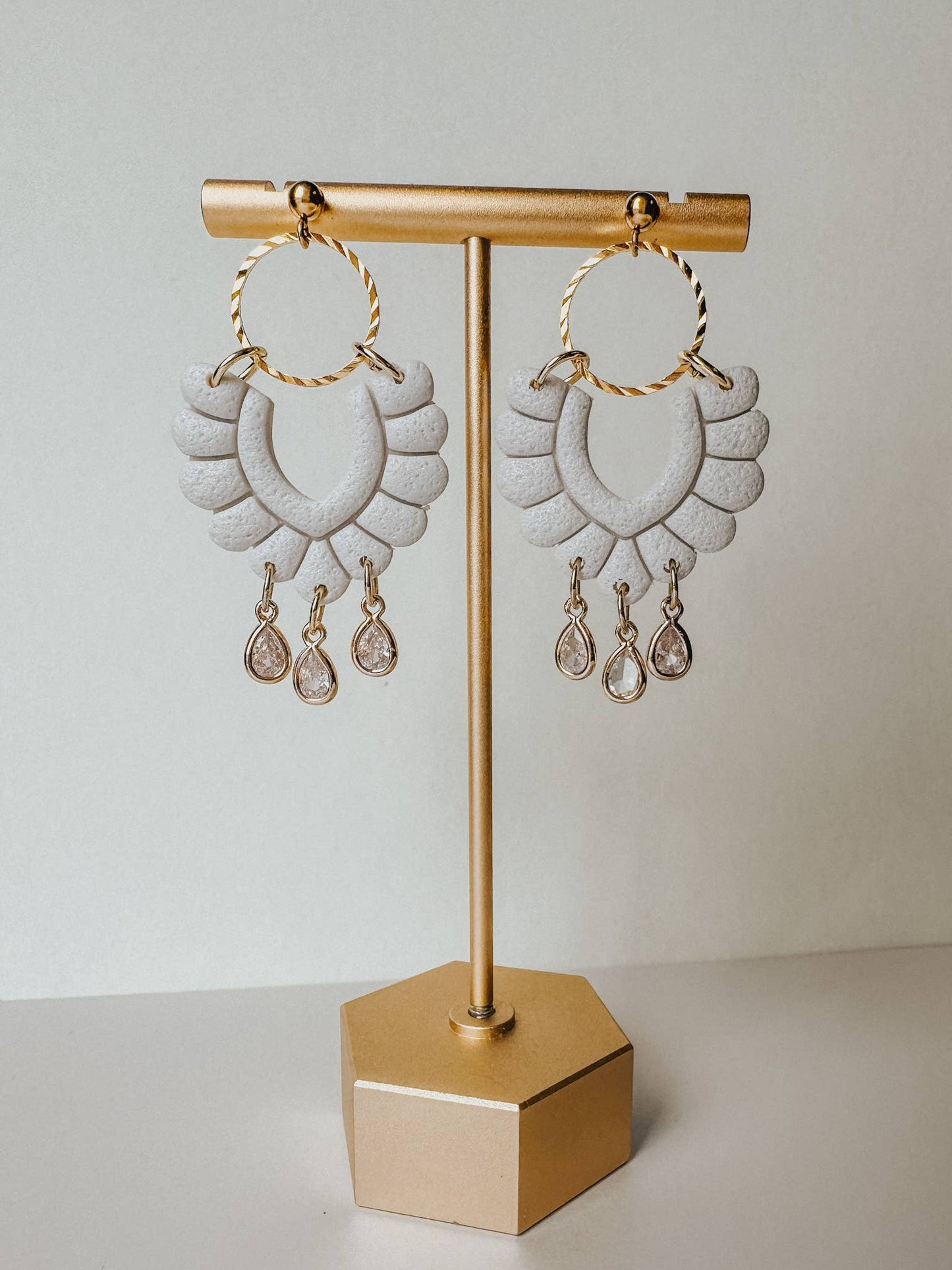 Delia Earrings - Ivory