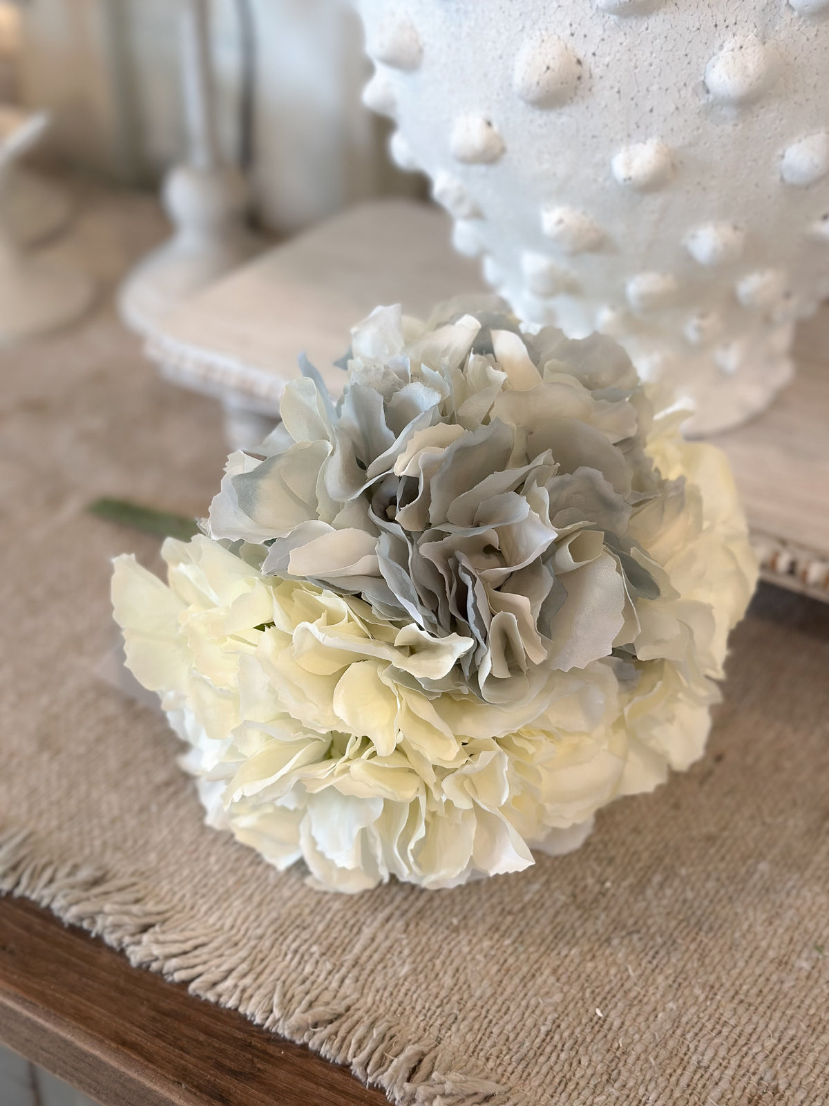 Hydrangea Bundle/Blue-White