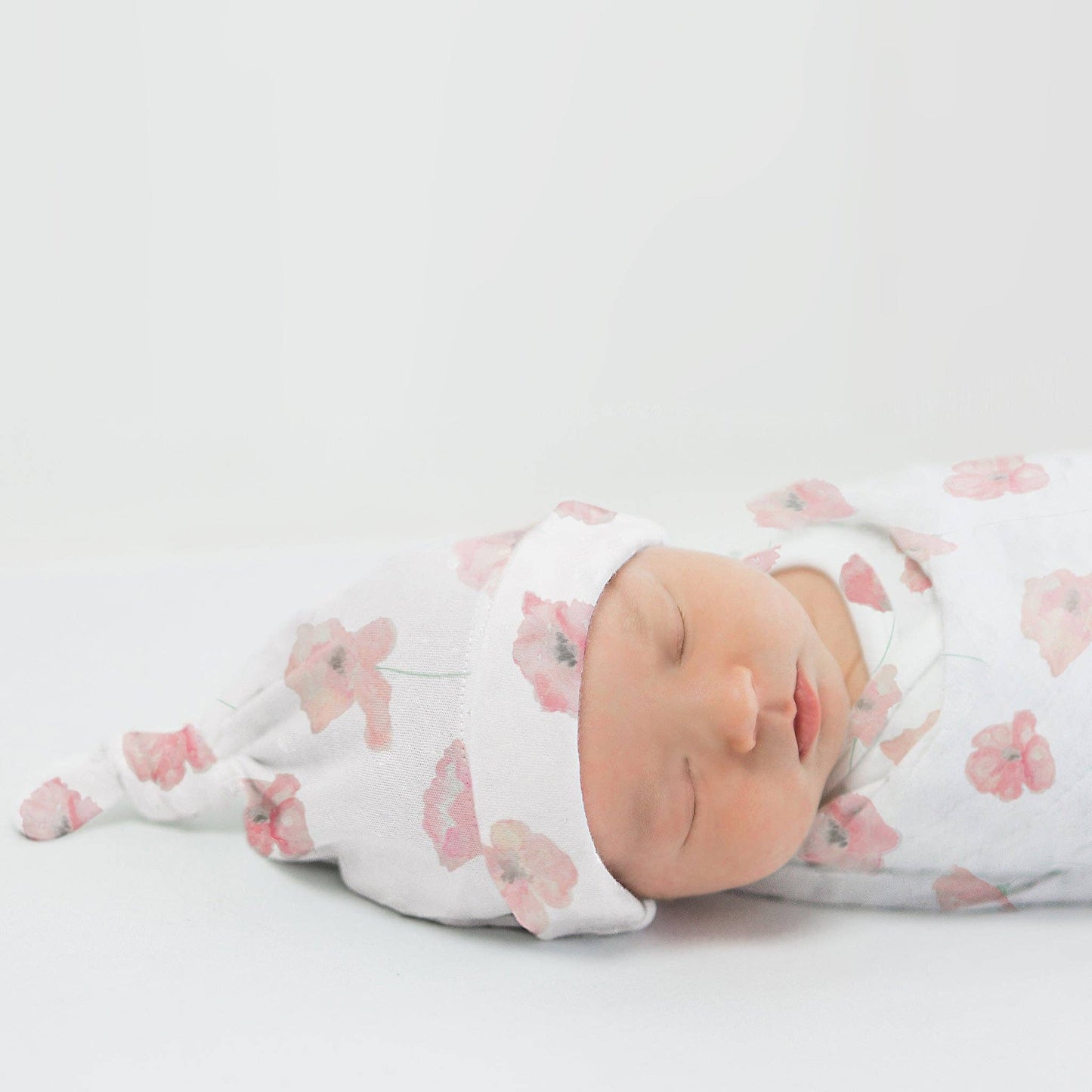 Organic Crinkle Dream Gauze Swaddle Blanket - Watercolor Peach Blush Poppies