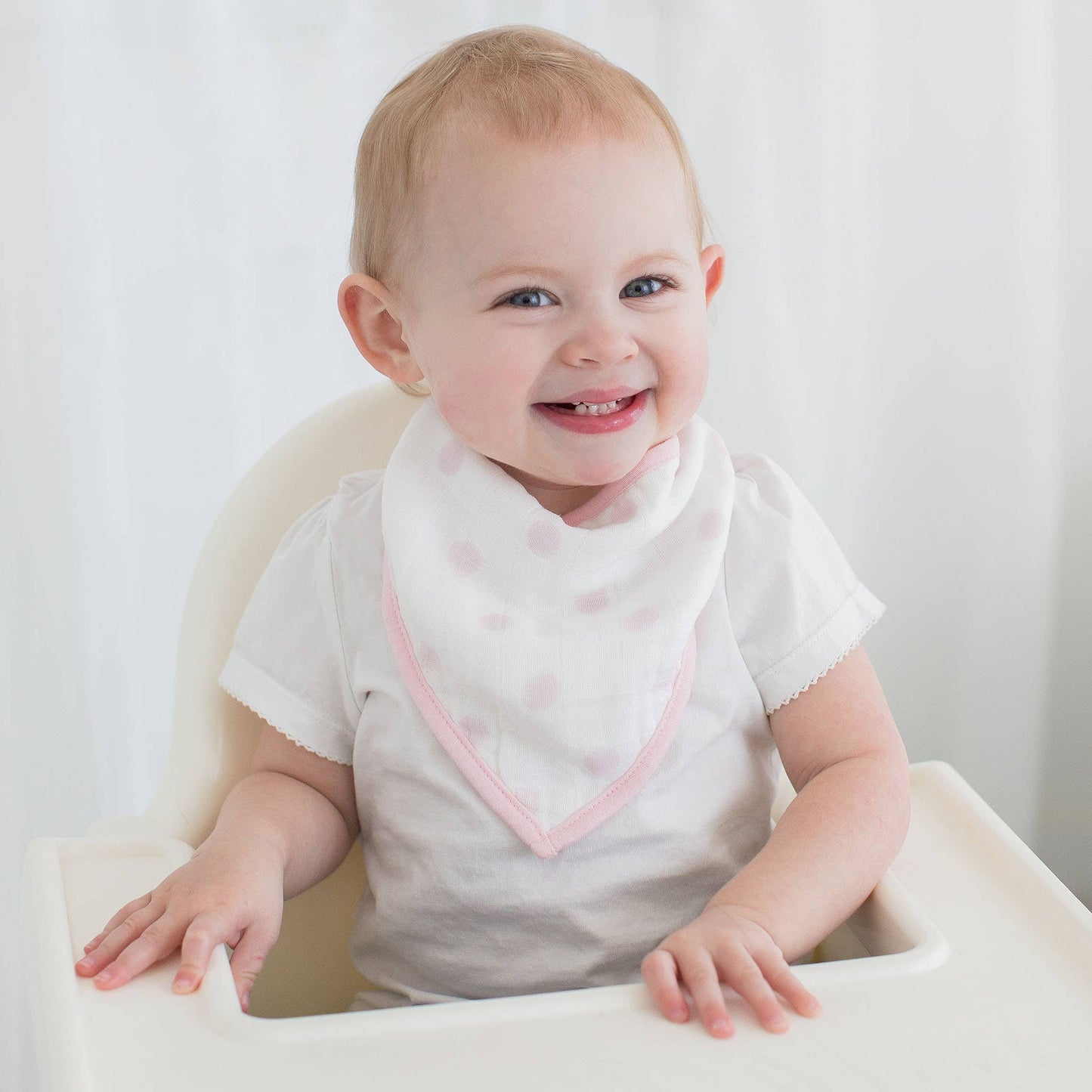Muslin Bandana Bib, French Dots, Pastel Pink