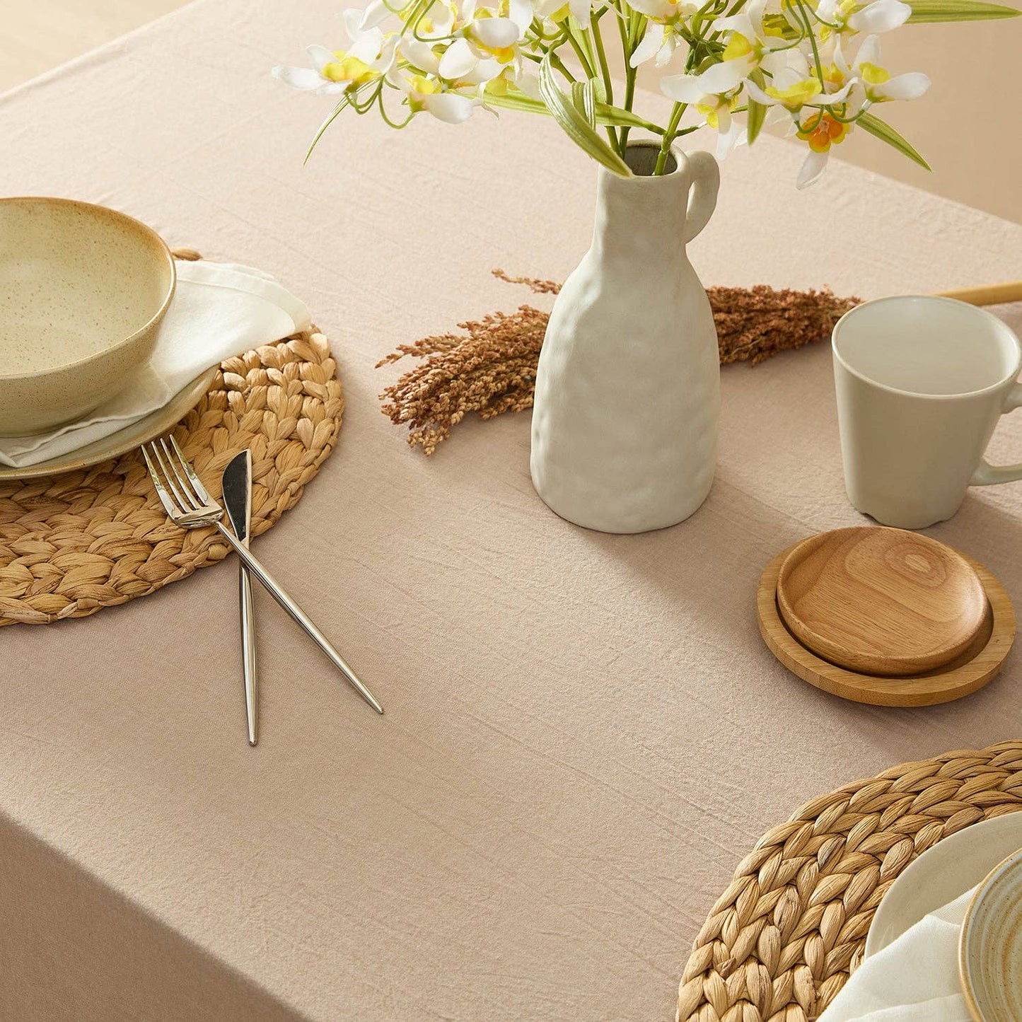 Corcovado Tablecloth (Natural): 60x102 inch