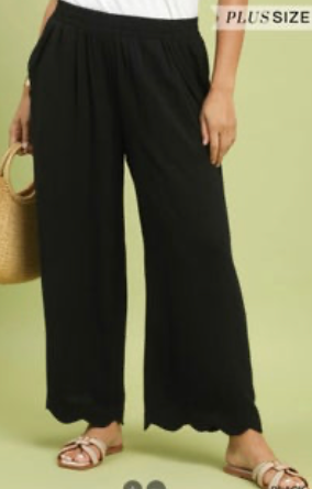 Harper Scallop Pants –(Black) Curvy