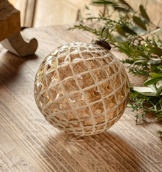 SPIRALED DIAMOND FROZEN GLASS 5" ORNAMENT