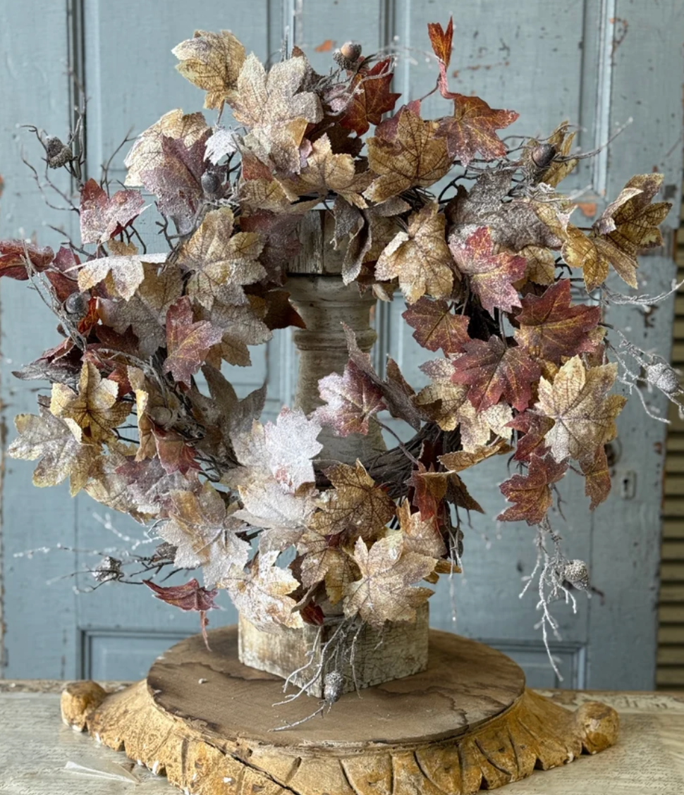 Frostbound Leaves Wreath | 22"