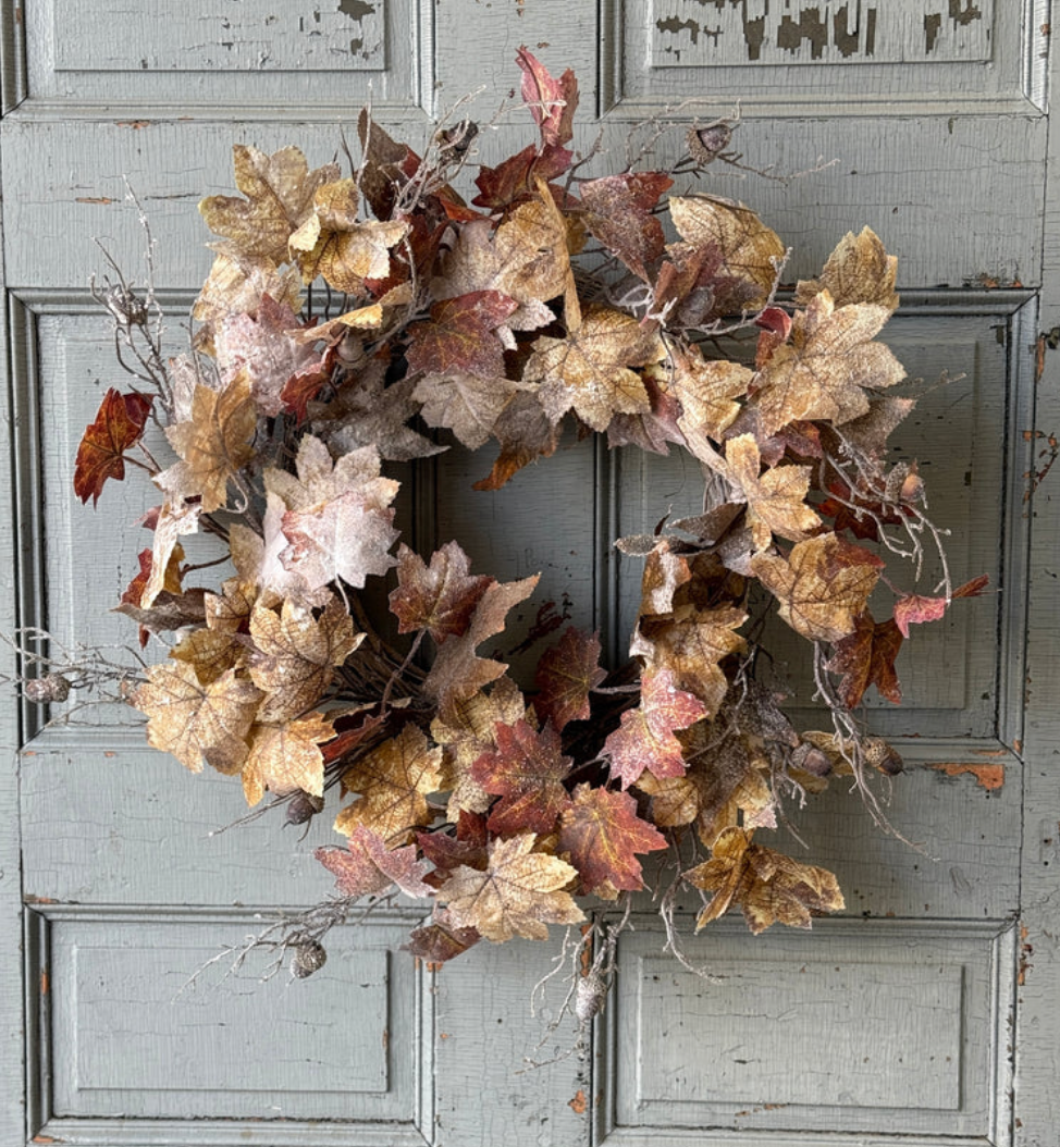 Frostbound Leaves Wreath | 22"