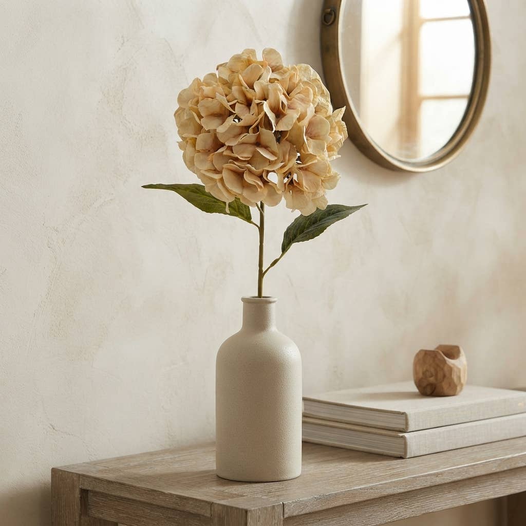 Dried Hydrangea Stem 30" - Ivory