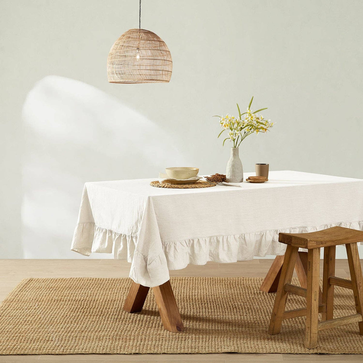 Corcovado Tablecloth (White): 60x120 inch
