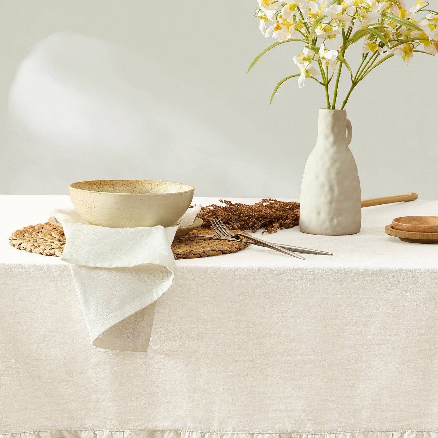 Corcovado Tablecloth (White): 60x120 inch