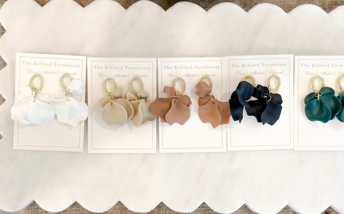 Petal Earrings w/Gold Trim