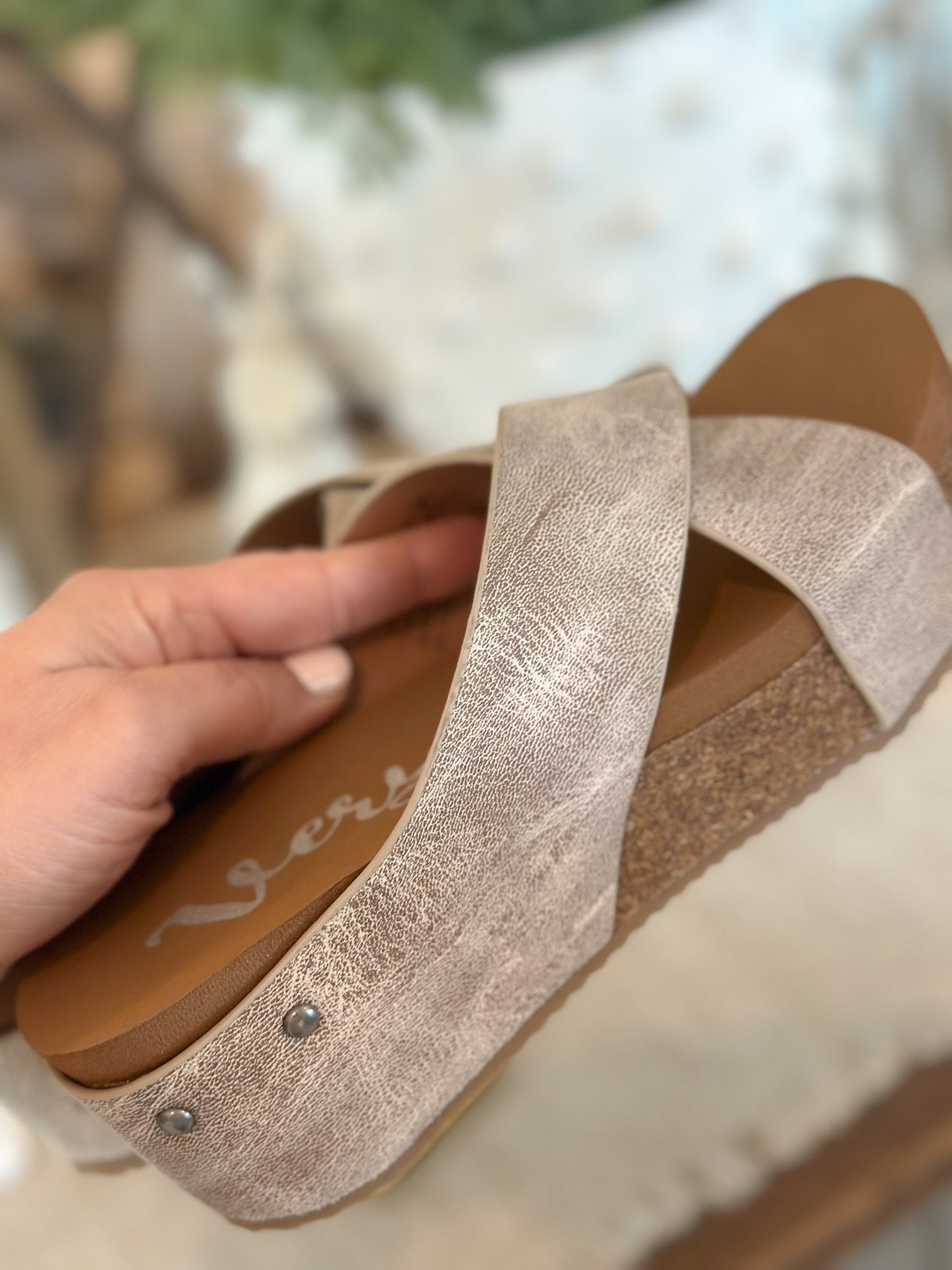 Women's slip on sandal with platform cushioned wedge Color-Gold metallic