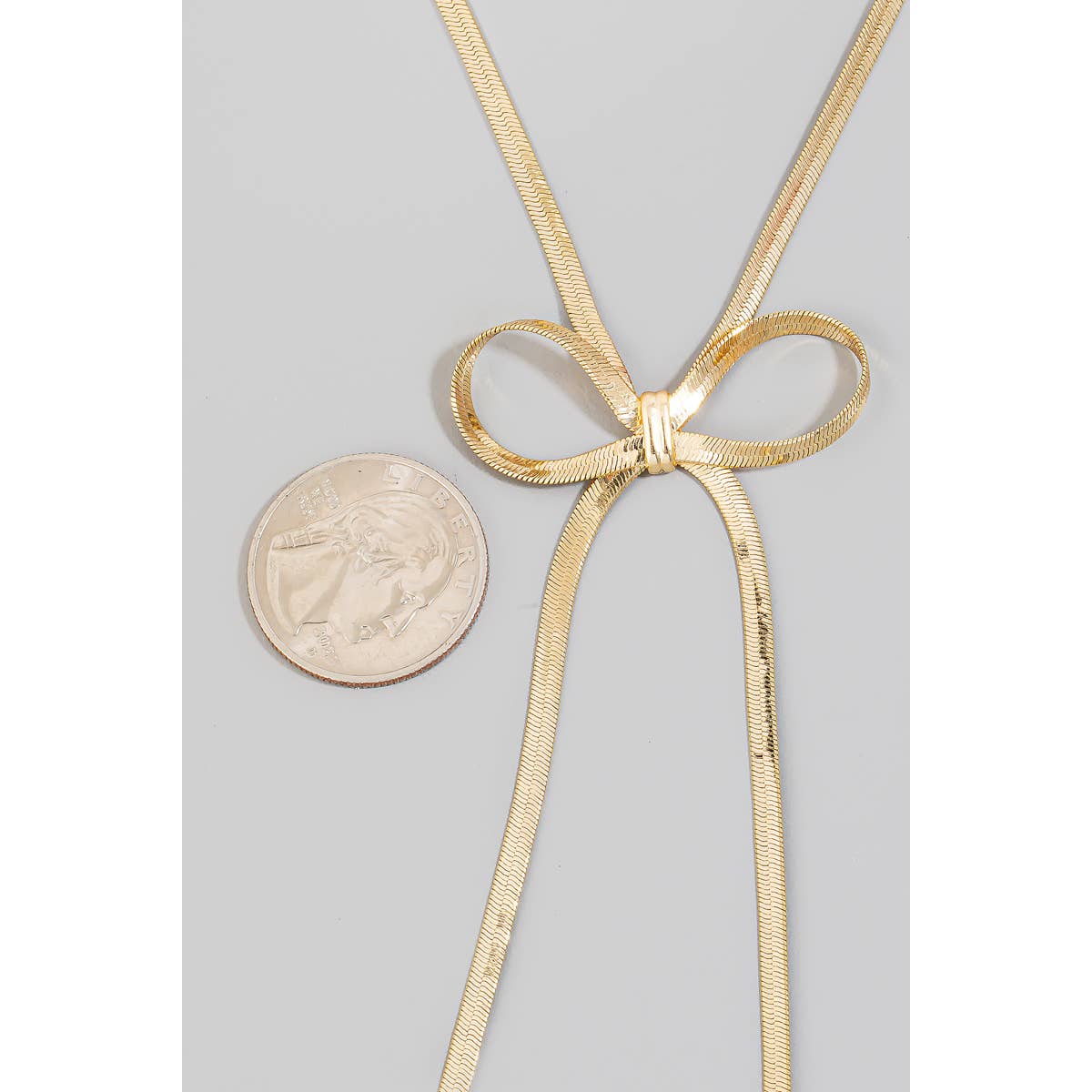 Metallic Flat Chain Ribbon Bow Pendant Necklace Set: GD