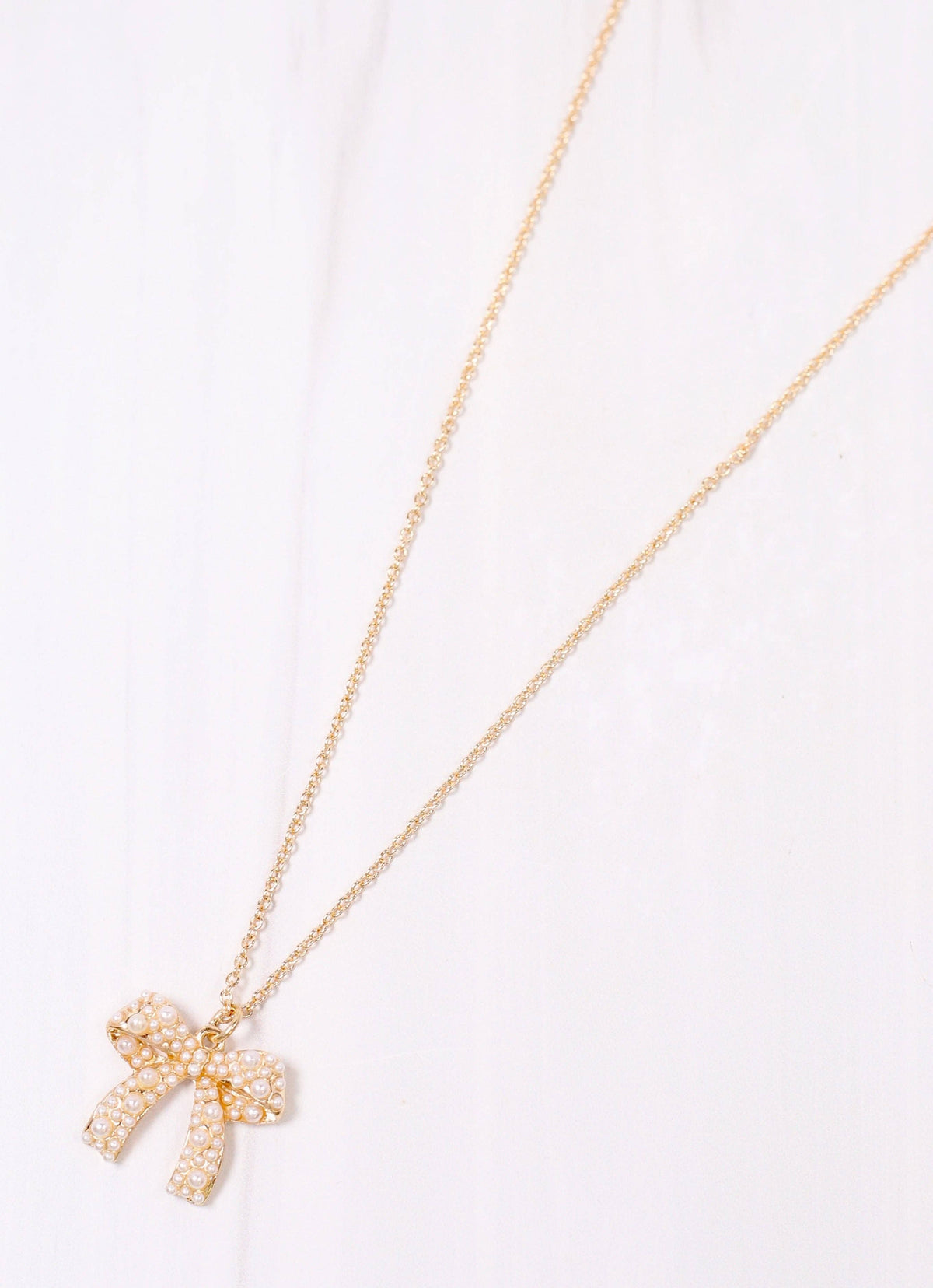 Lohan Pearl Bow Necklace Gold