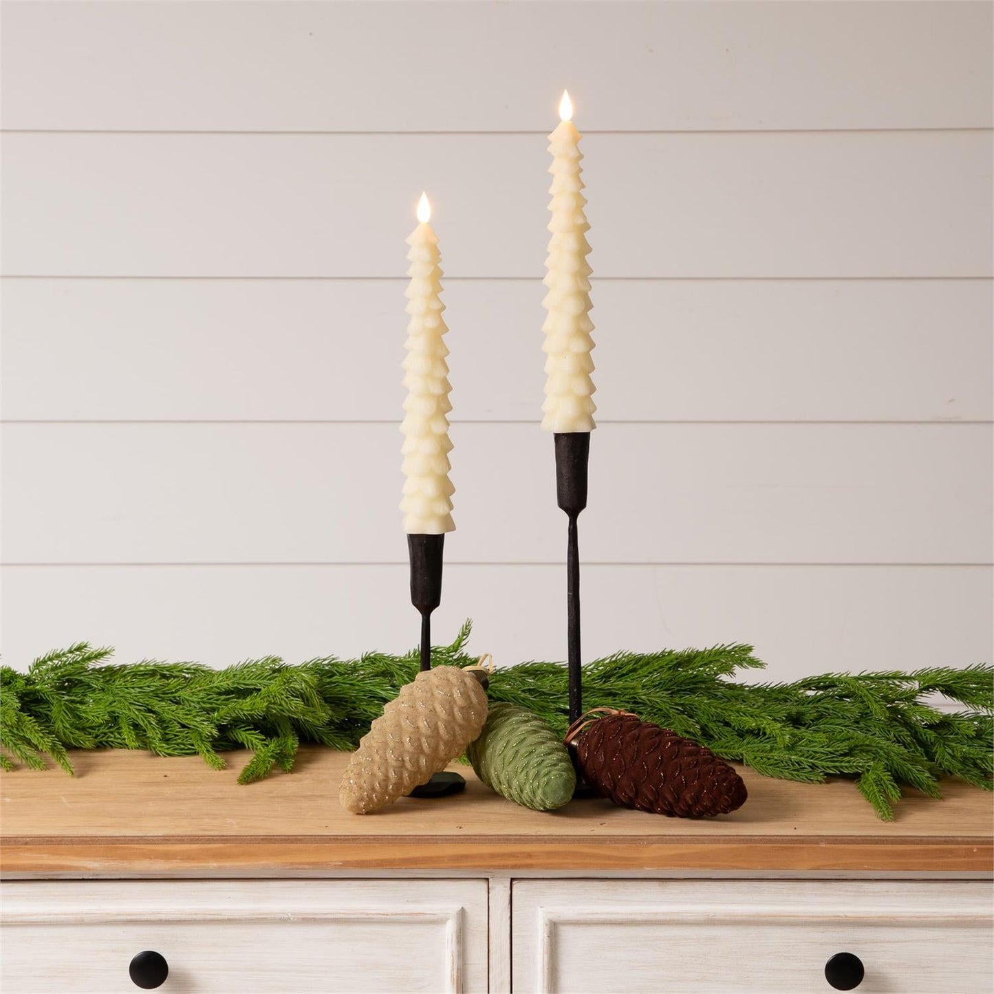 LED-Ivory Christmas Tree Taper Candle
