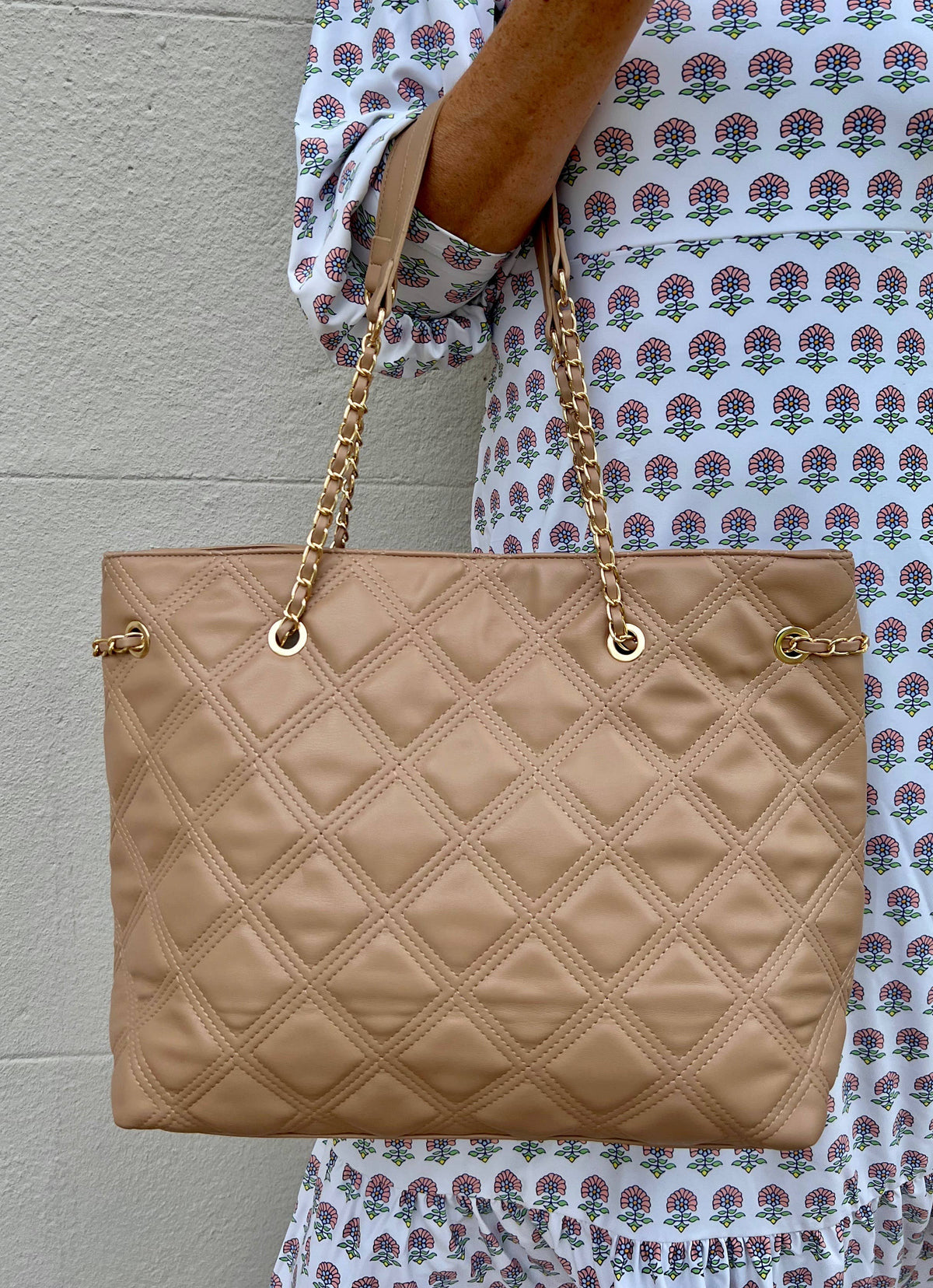 Delilah Quited Tote TAUPE