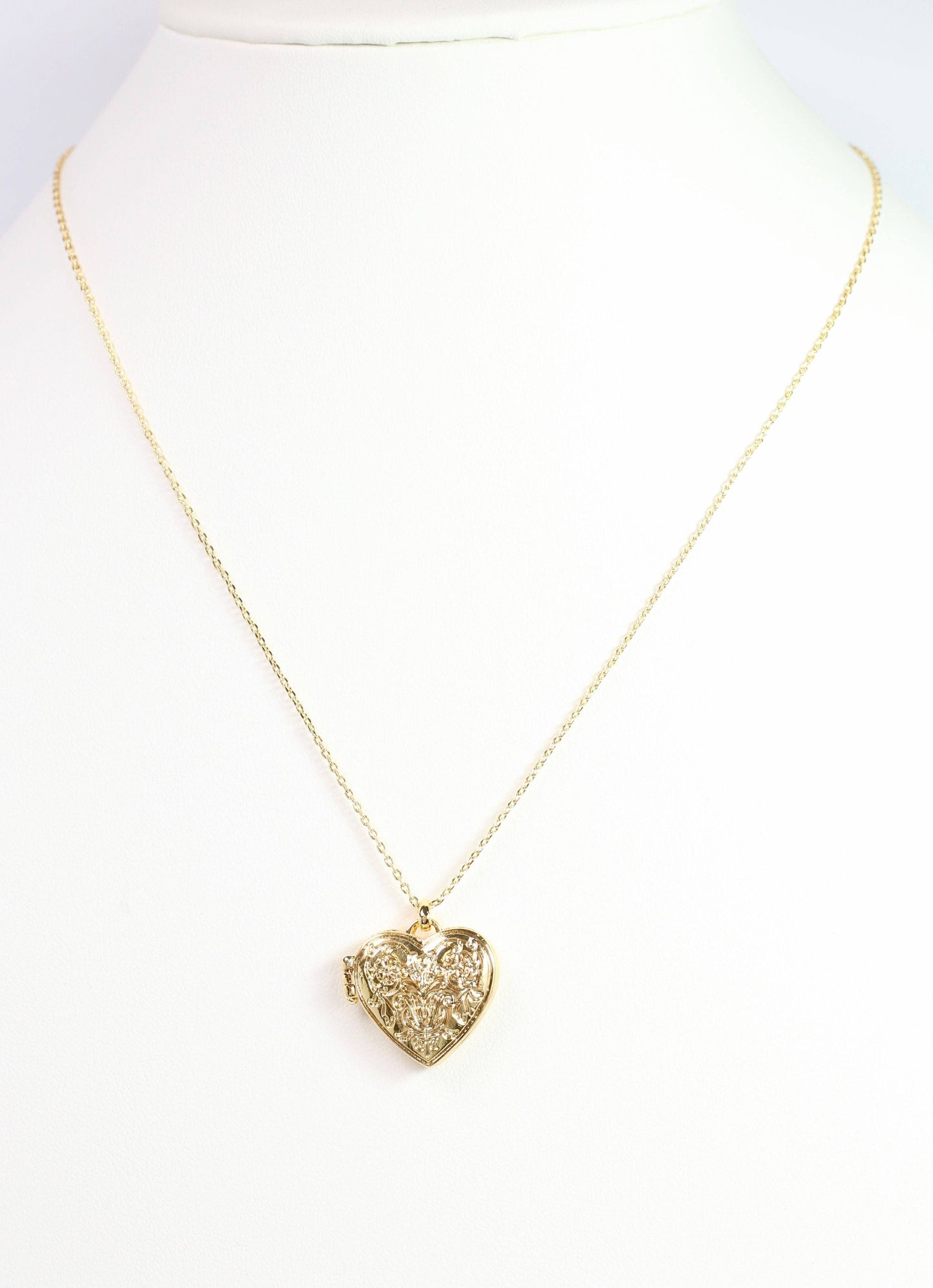 Baron Heart Locket Necklace Gold