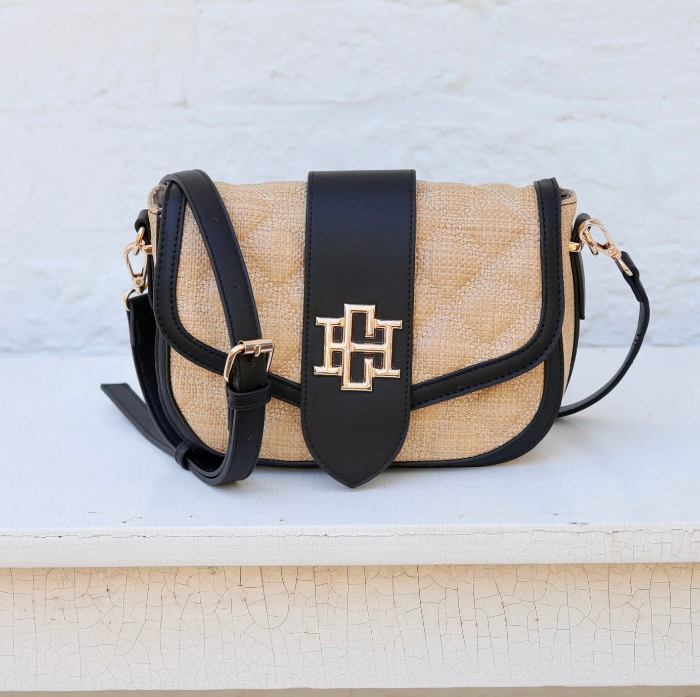 Griffin Crossbody Bag Natural Black
