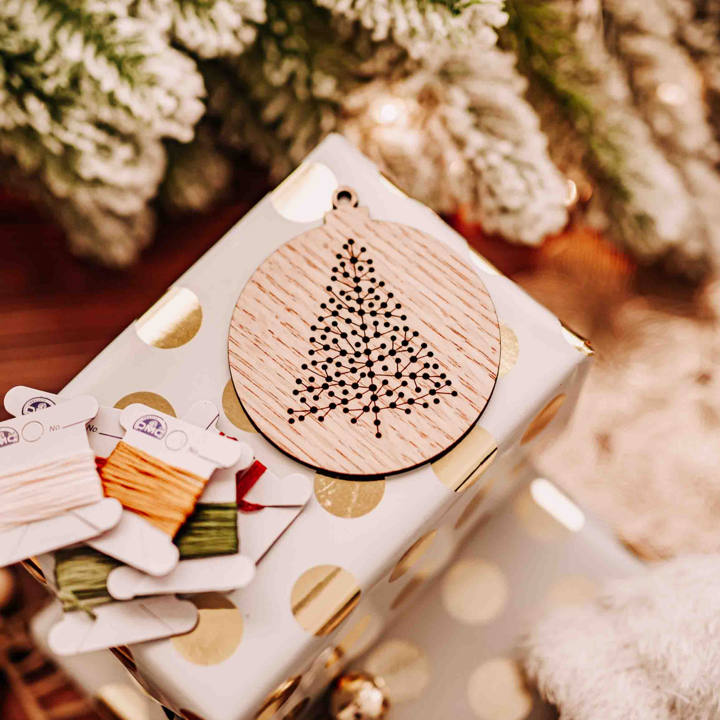 Christmas Tree Ornament Embroidery Kit – Holiday DIY Craft: Boxed