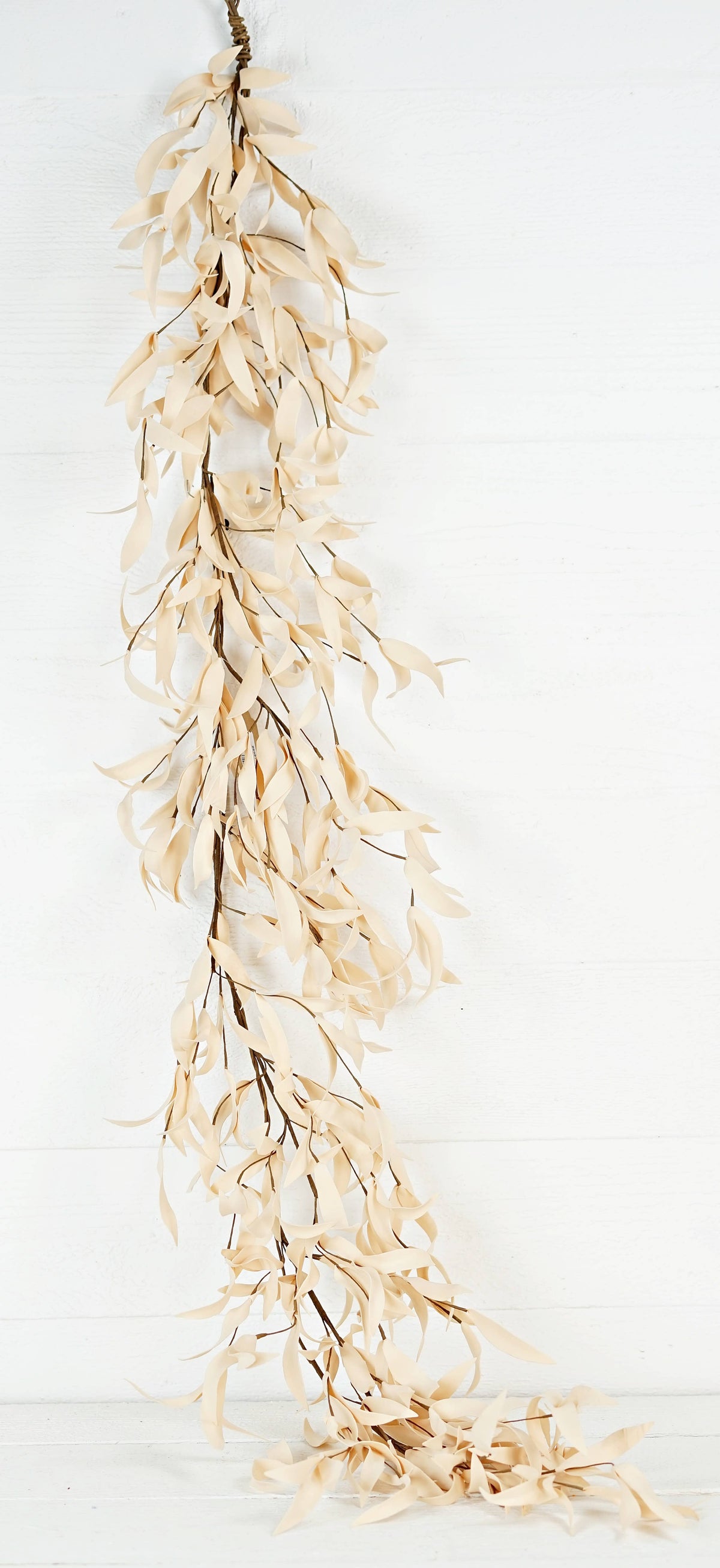 Buttercup Herb Leaves Garland 4.5ft