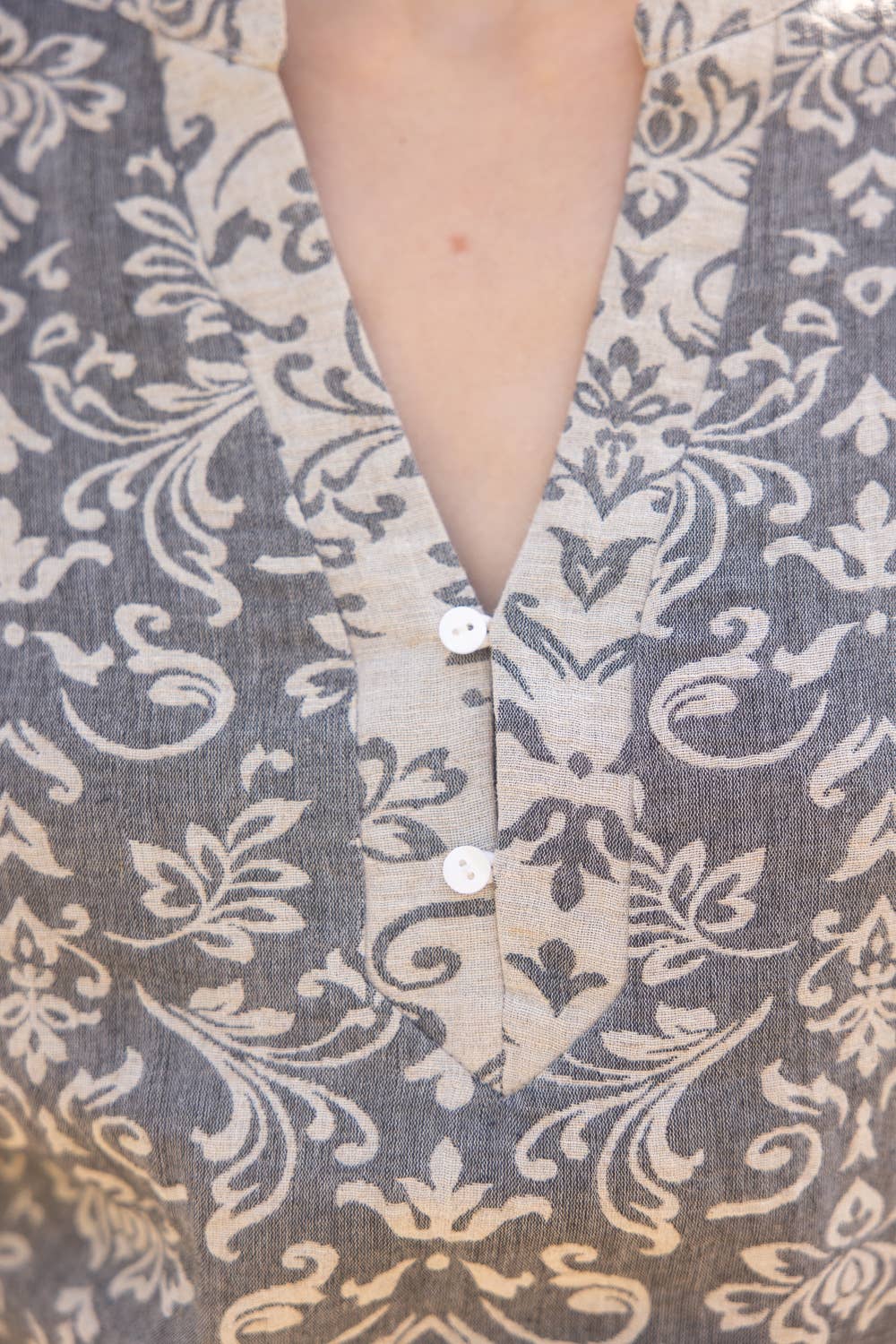 Jacquard Color Block V Neckline Top : Grey