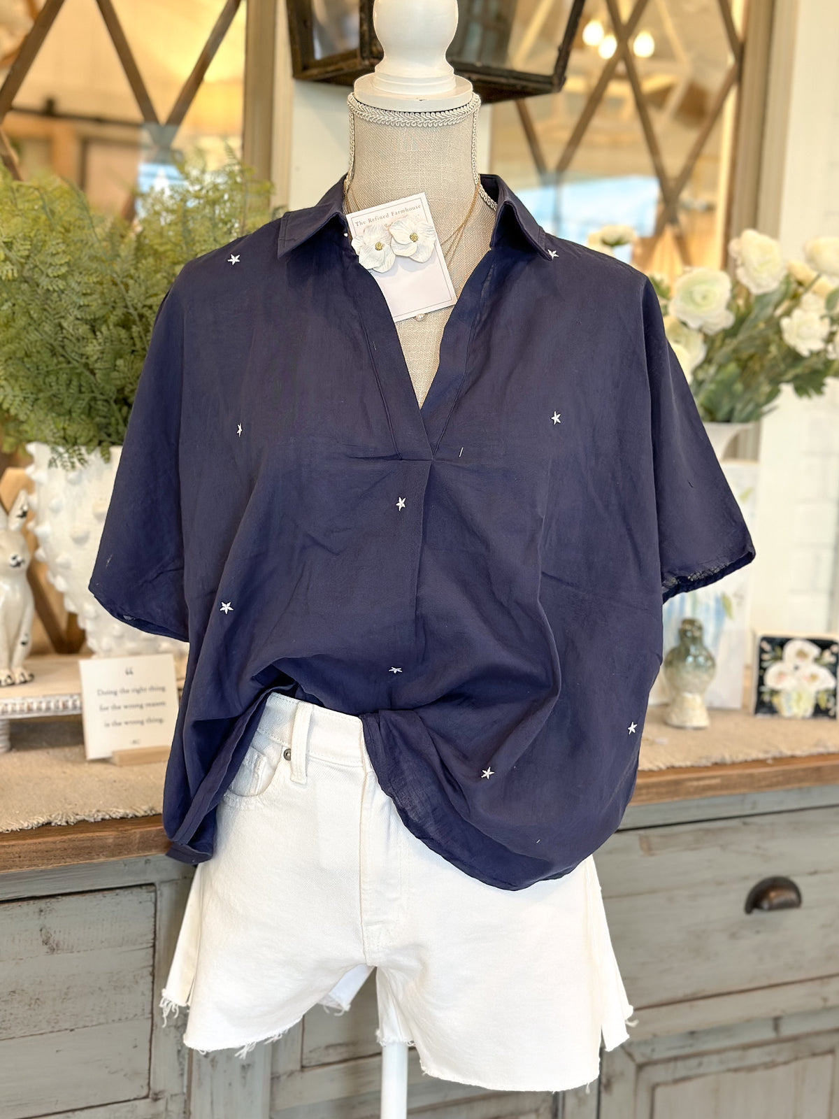 Star Embroidered v-neck Navy Top