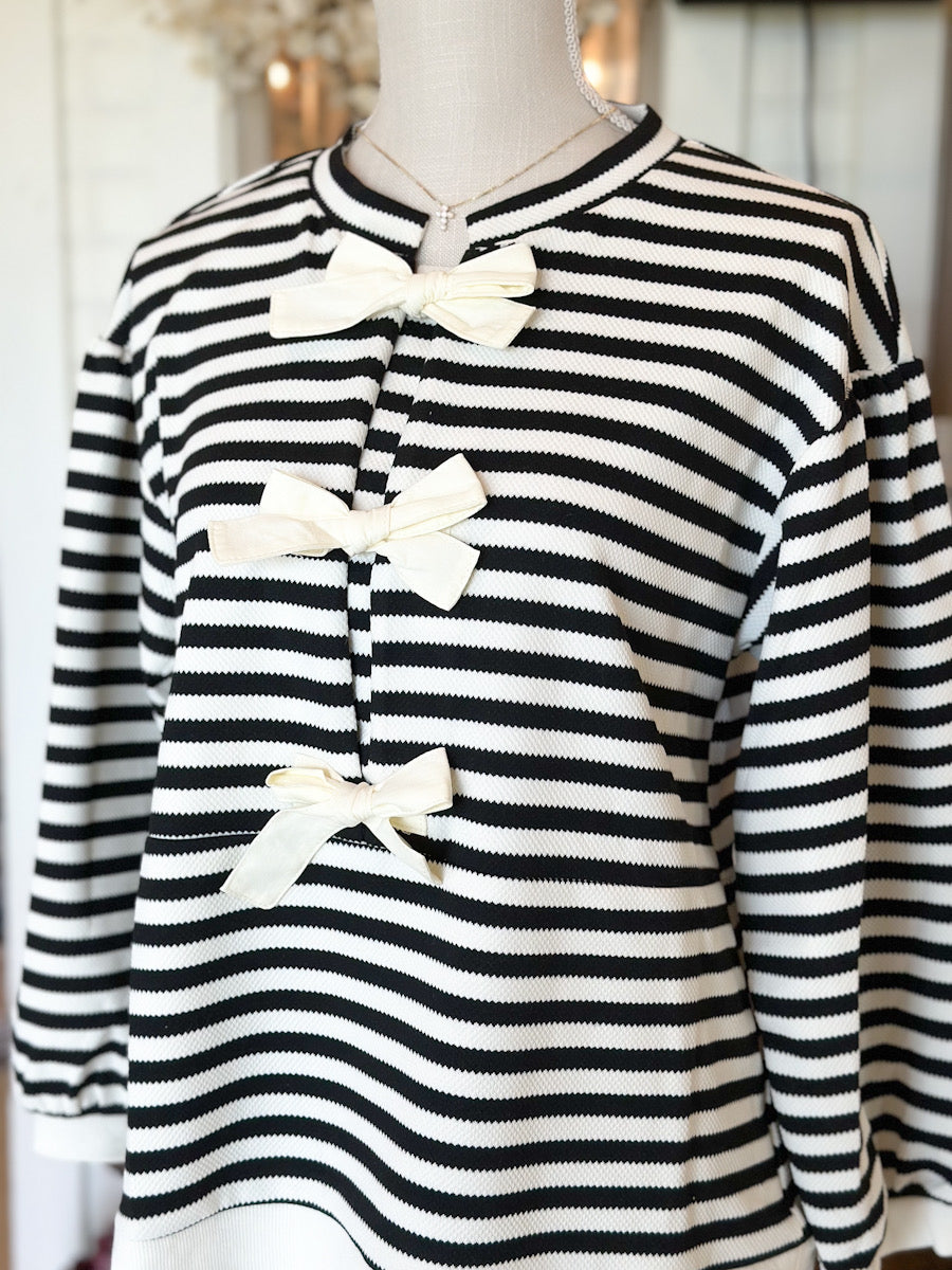 Striped Bow Tie 3/4 Sleeves Top Ivory/Black