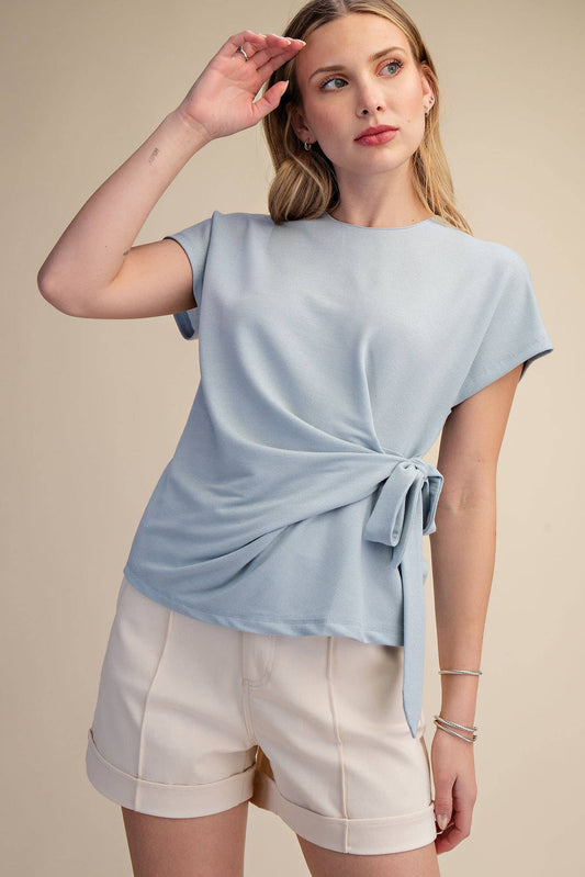 The Skylar Knot Top