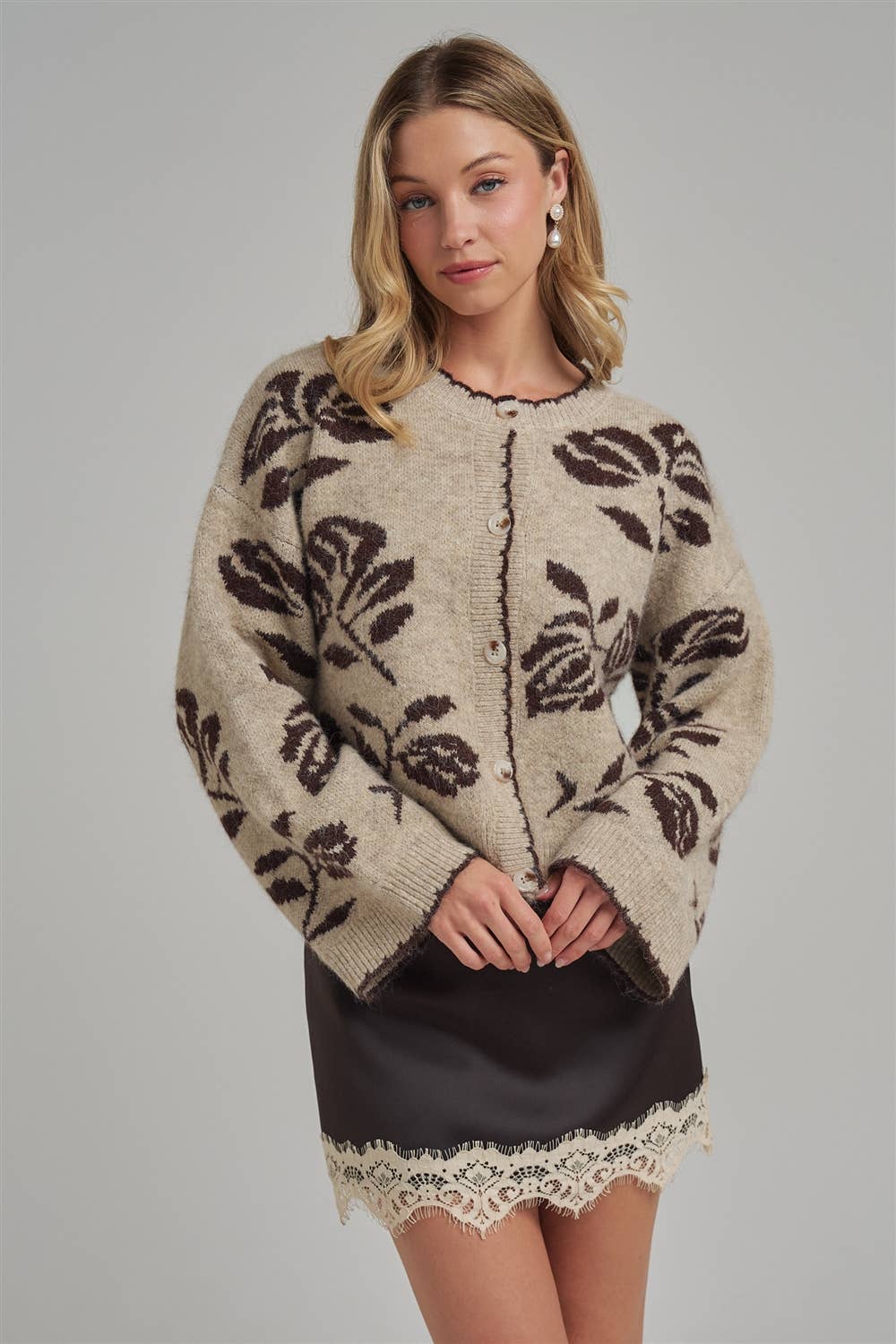 FLORAL BOTANICAL PATTERN INSPIRED SOFT SWEATER FALL CARDIGAN: OATMEAL/MOCHA, S-M-L(2-2-2)