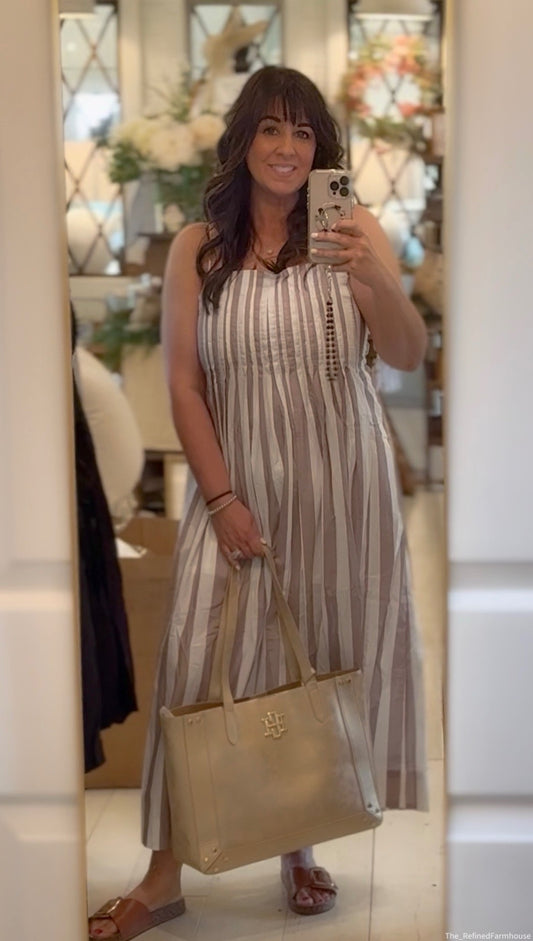 The Sunday Stroll Maxi Dress