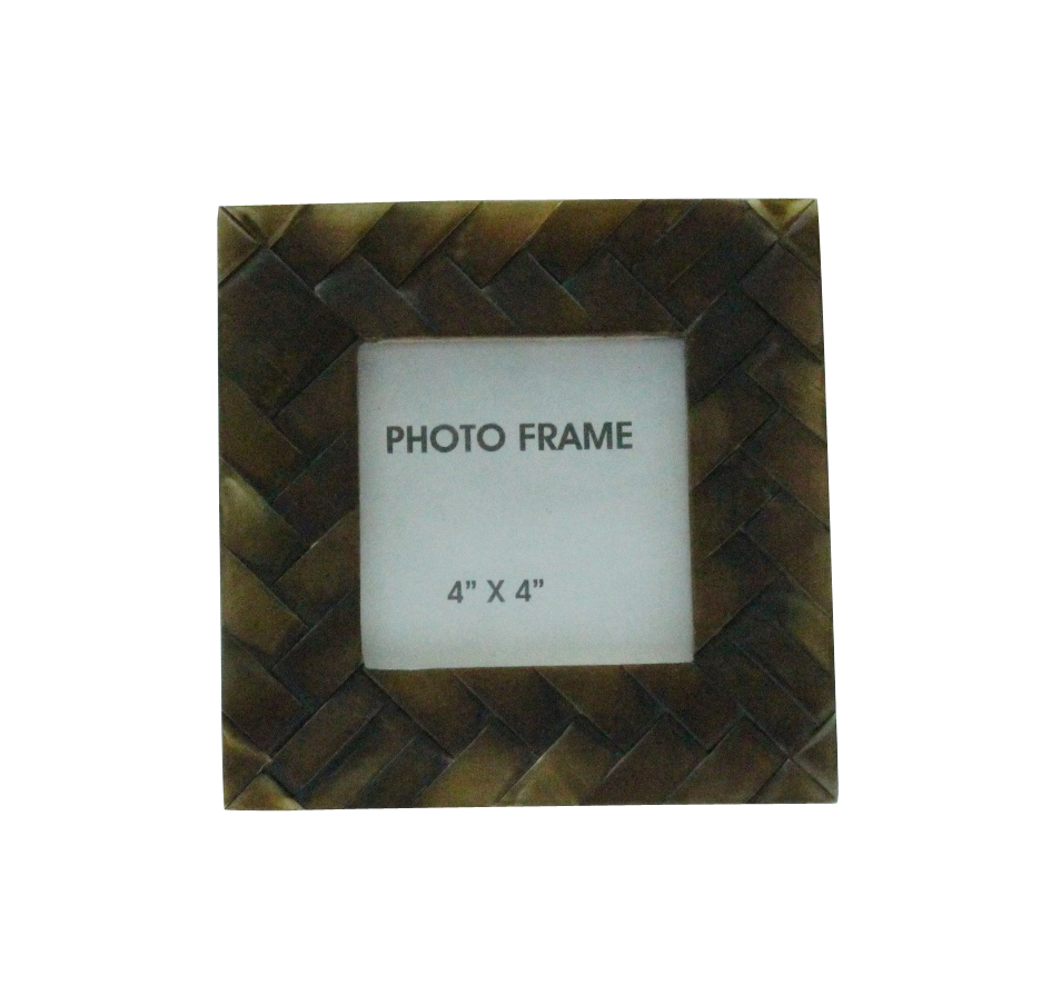 Brown Criss-Cross Frame - 4x4